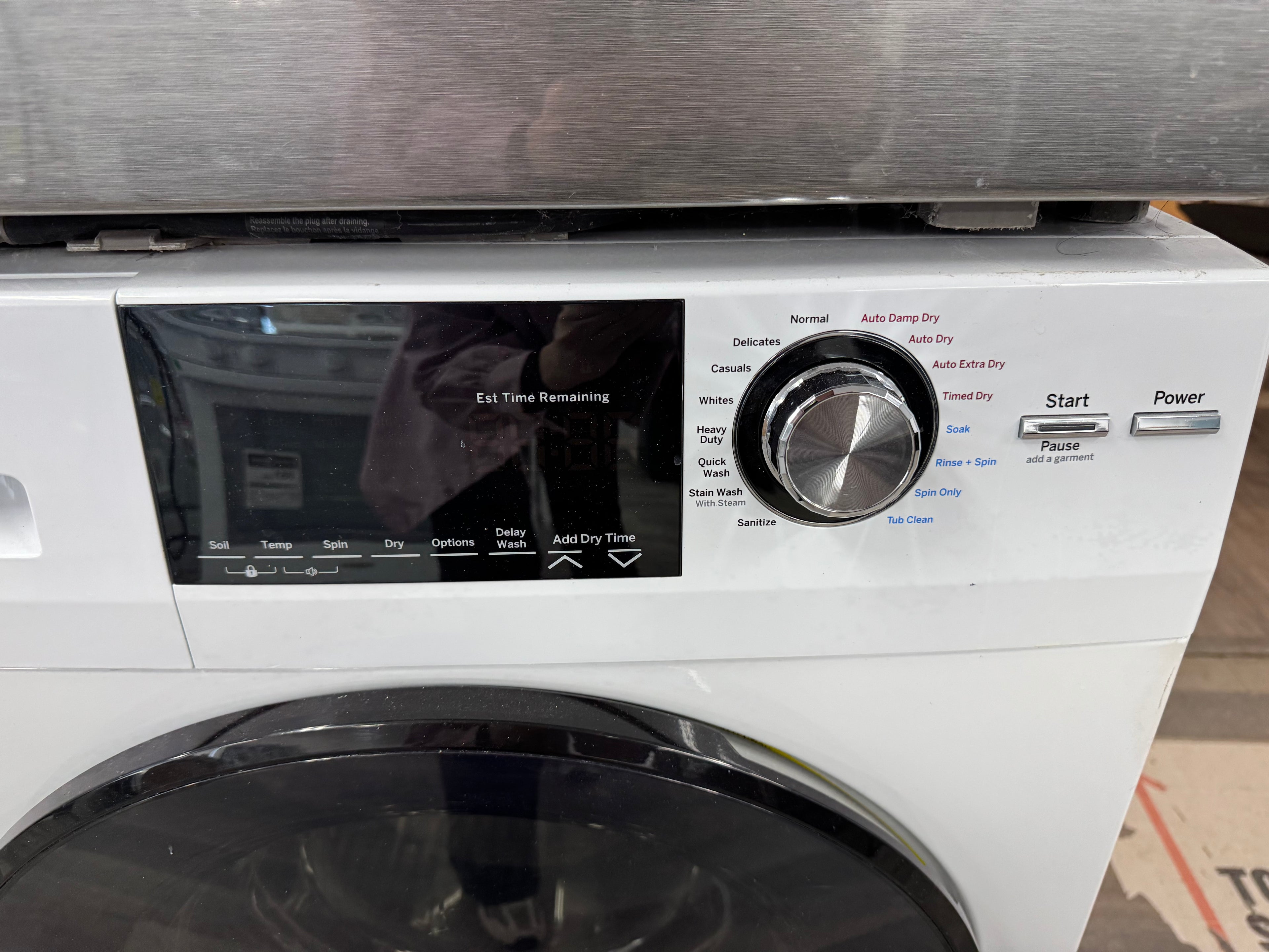 OPEN-BOX - GE 24” All-in-One Washer Dryer Combo - GFQ14ESSN0WW