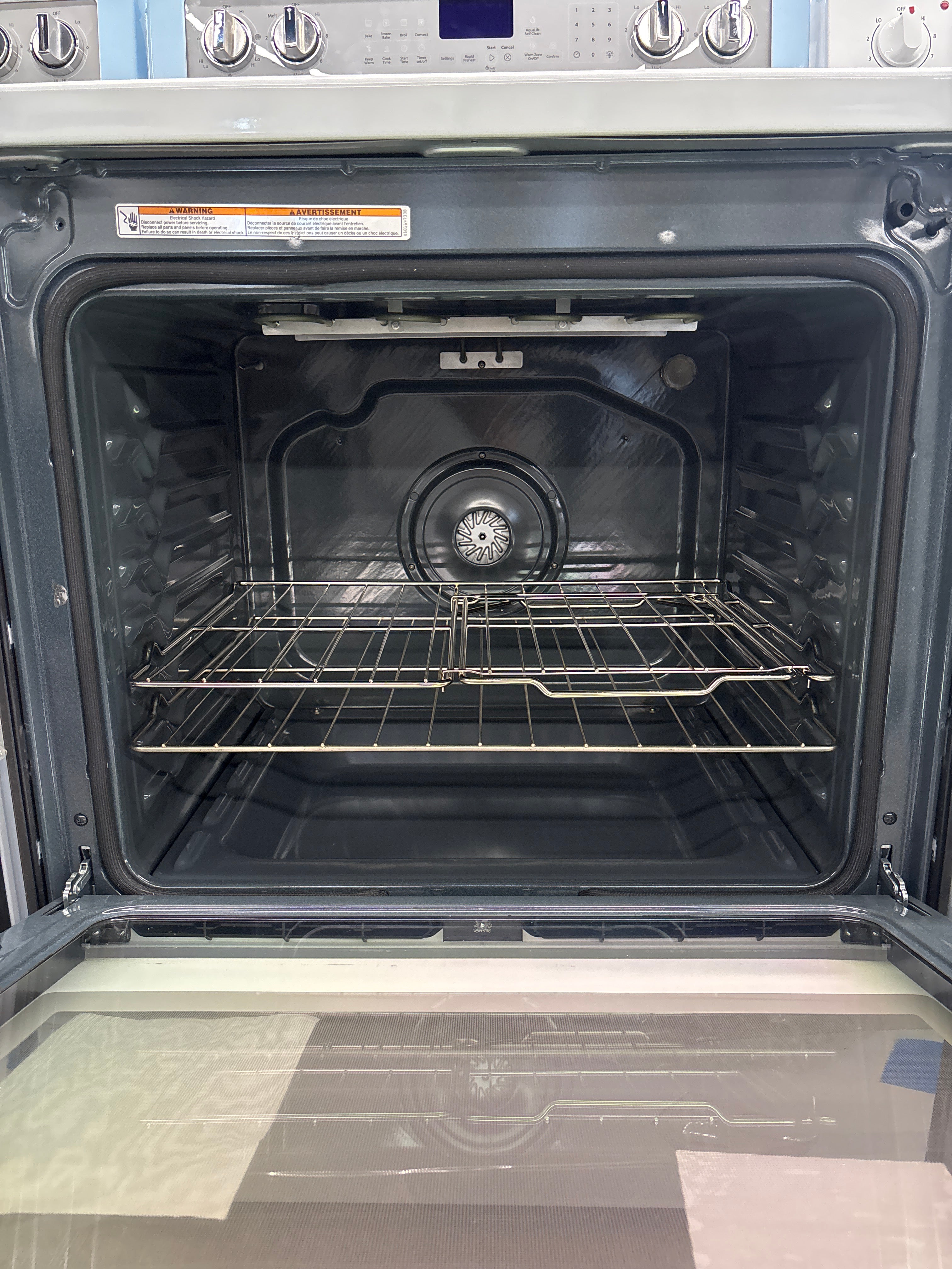 OPEN BOX - Whirlpool 30” Freestanding Glass Top Electric Range - YWFE75H0FH6