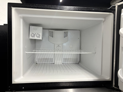 Frigidaire 30 Inch Top Freezer