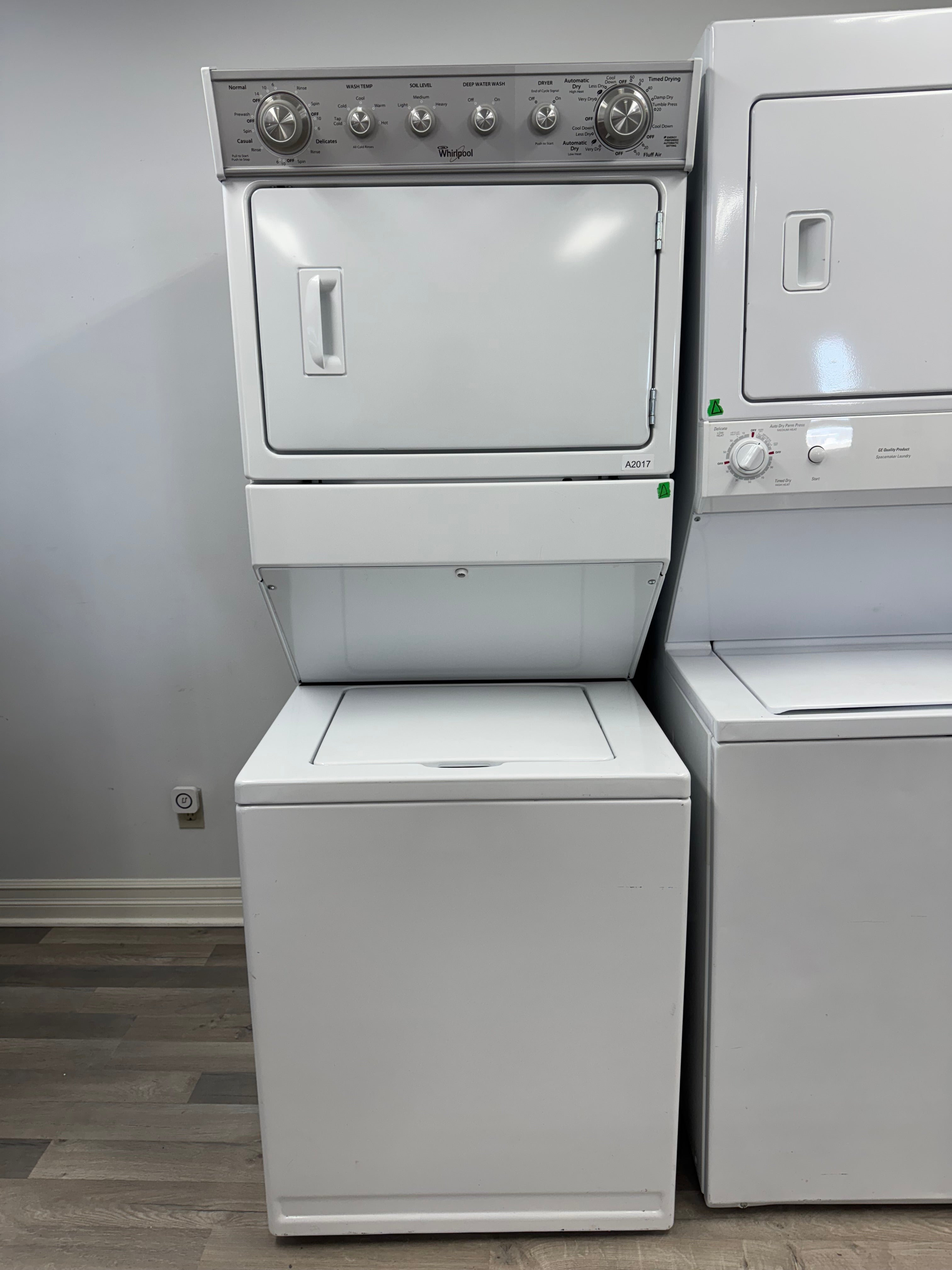 Whirlpool 27” Laundry Center - YWET4027EW0