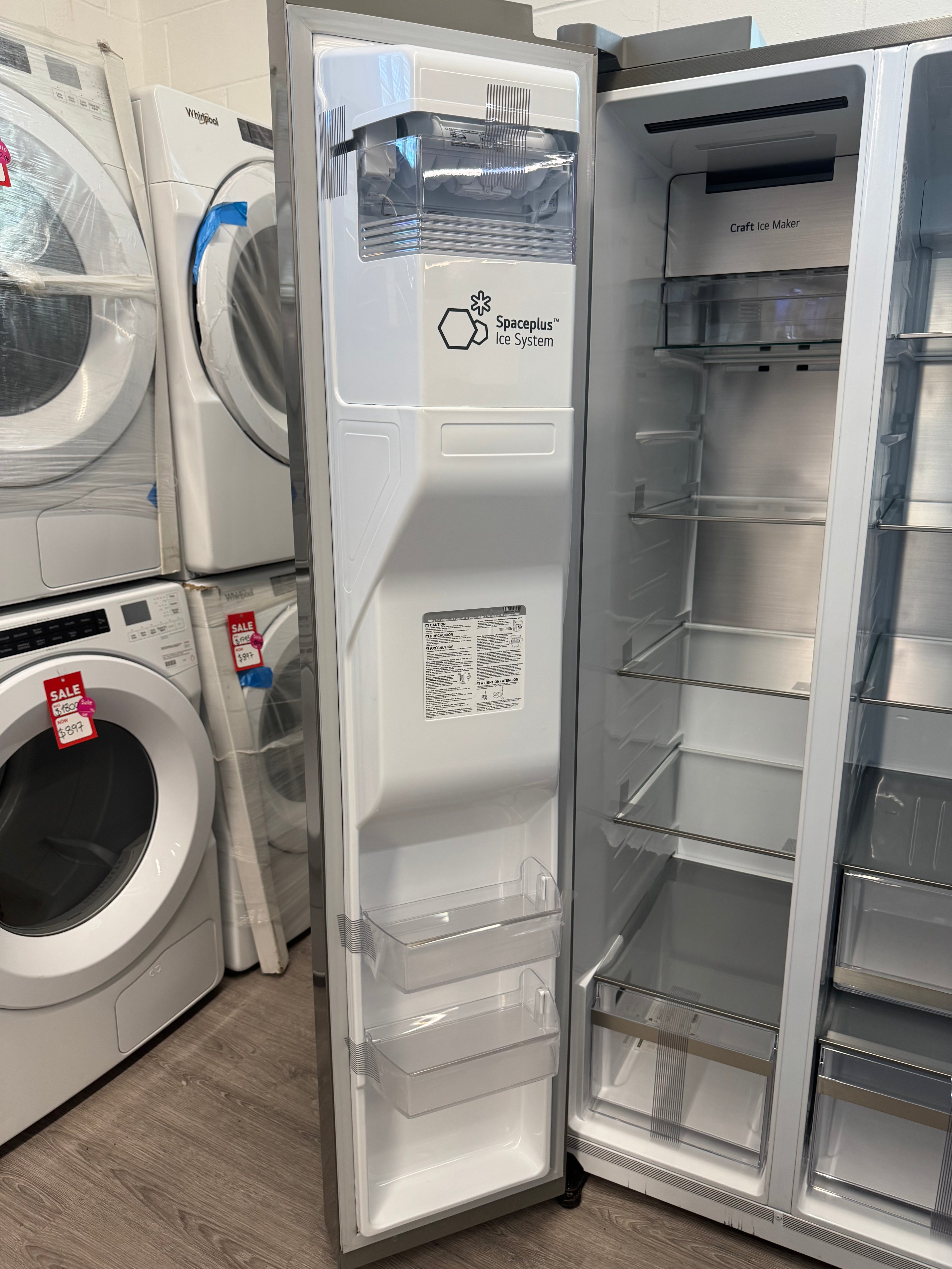 NEW - LG 36” Side by Side Refrigerator with Water & Ice Dispenser - LL27T3530S