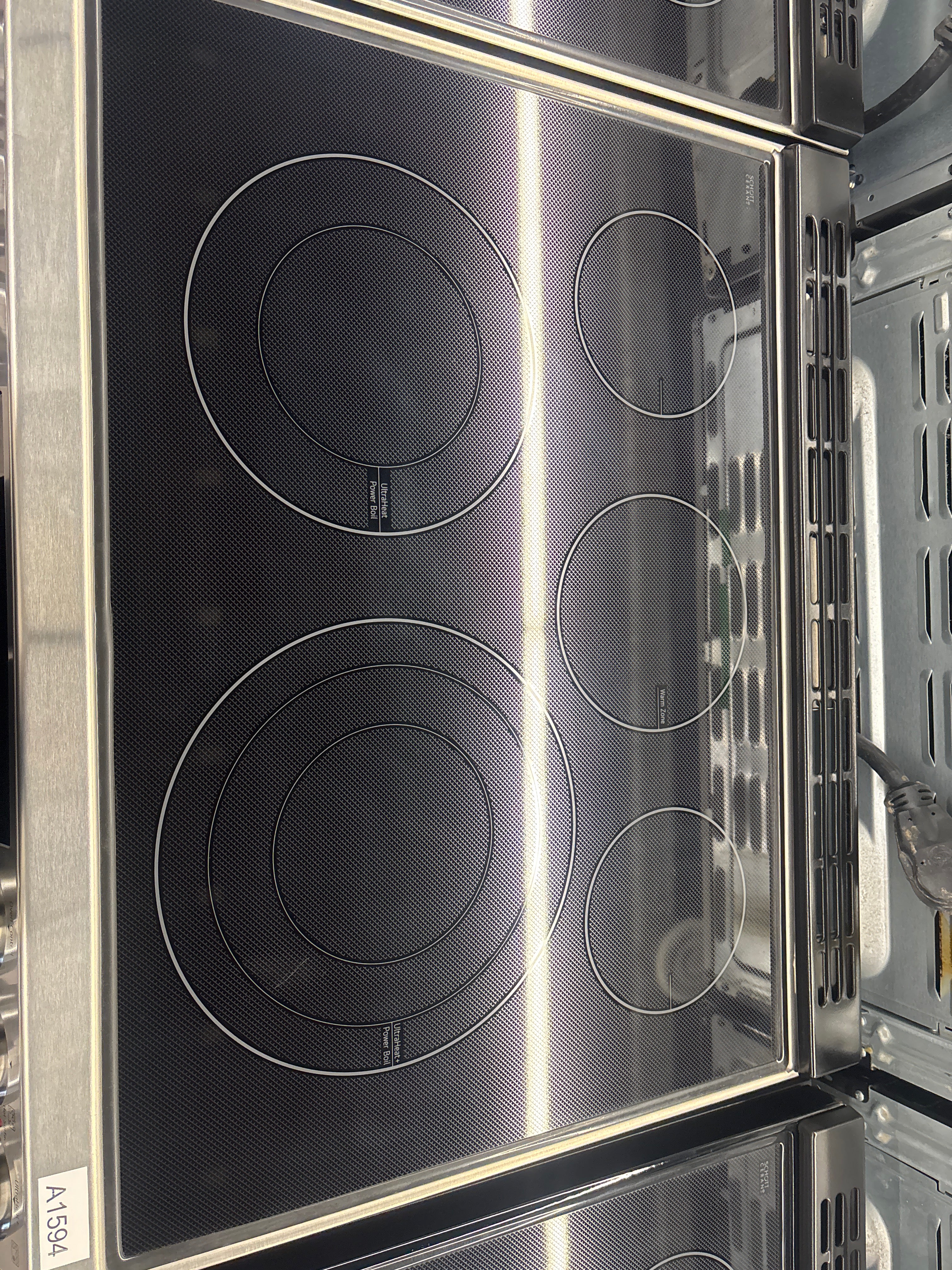 LG 30” Slide-In Glass Top Range - LSEL6337F (1 YEAR MANUFACTURER WARRANTY)