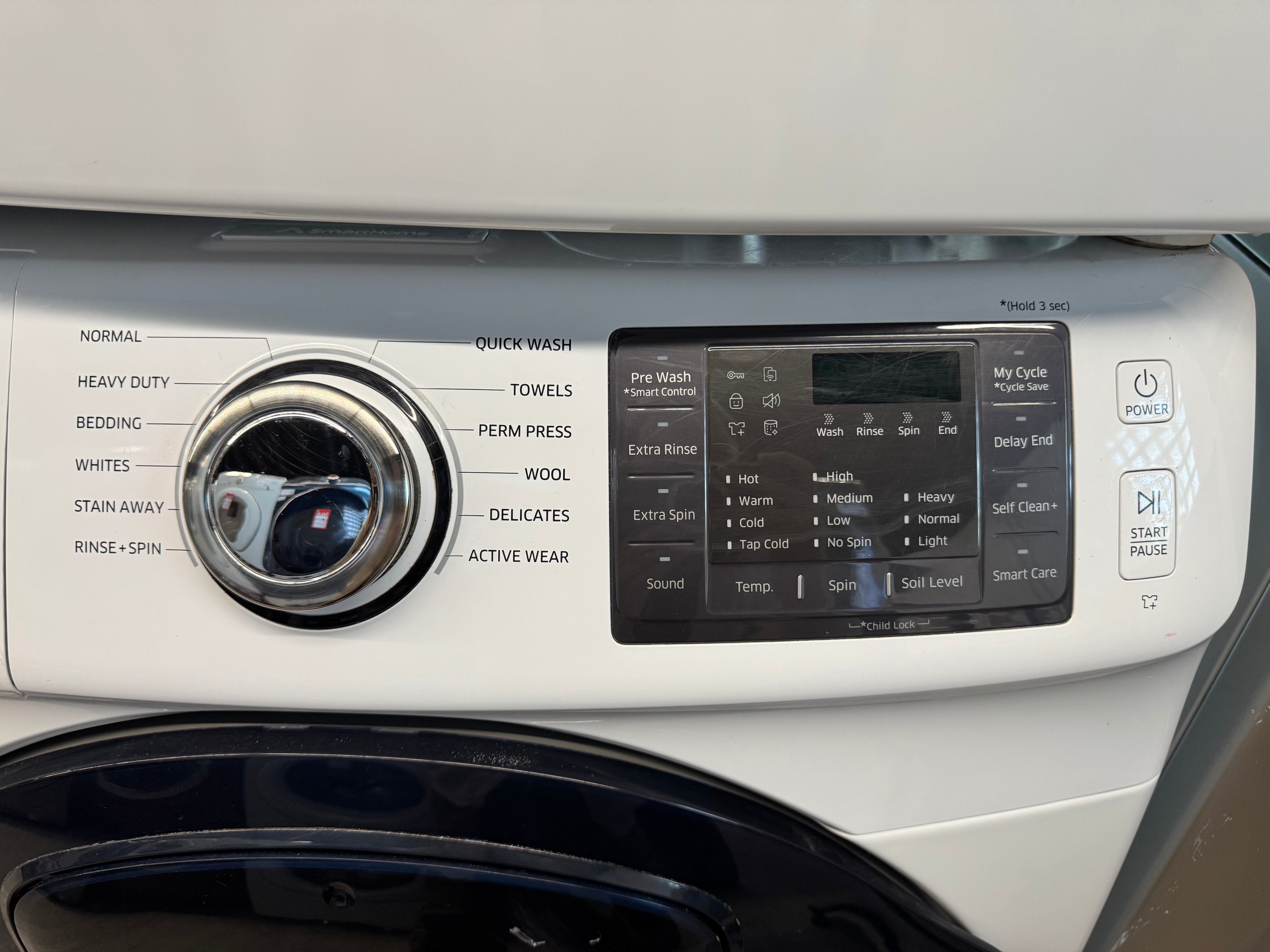 Samsung 27” Front Load Washer - WF45K6200AW/A2