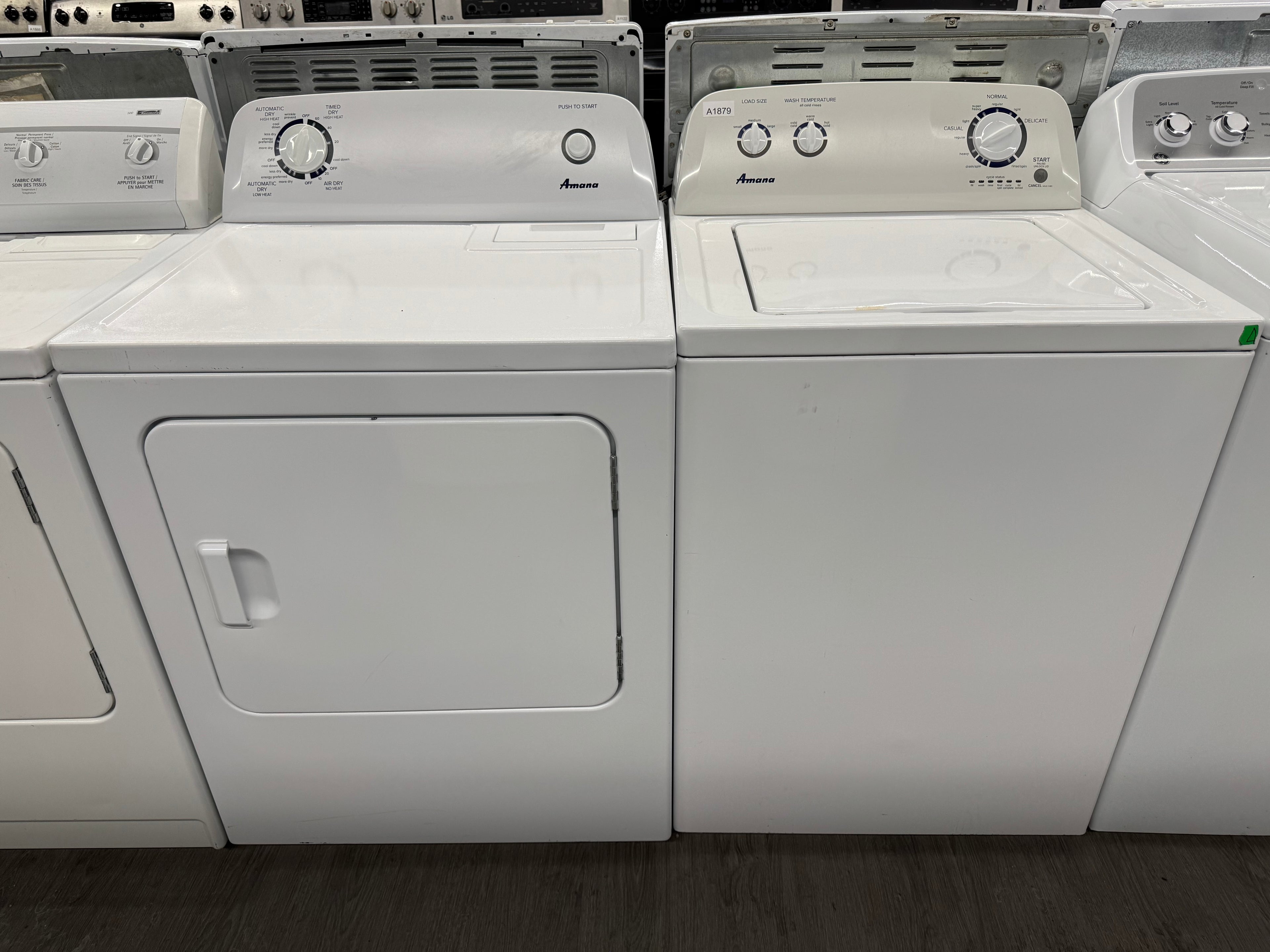 Amana 27” Top Load Washer & Dryer Set (NTW4600YQ1 & YNED4655EW1)