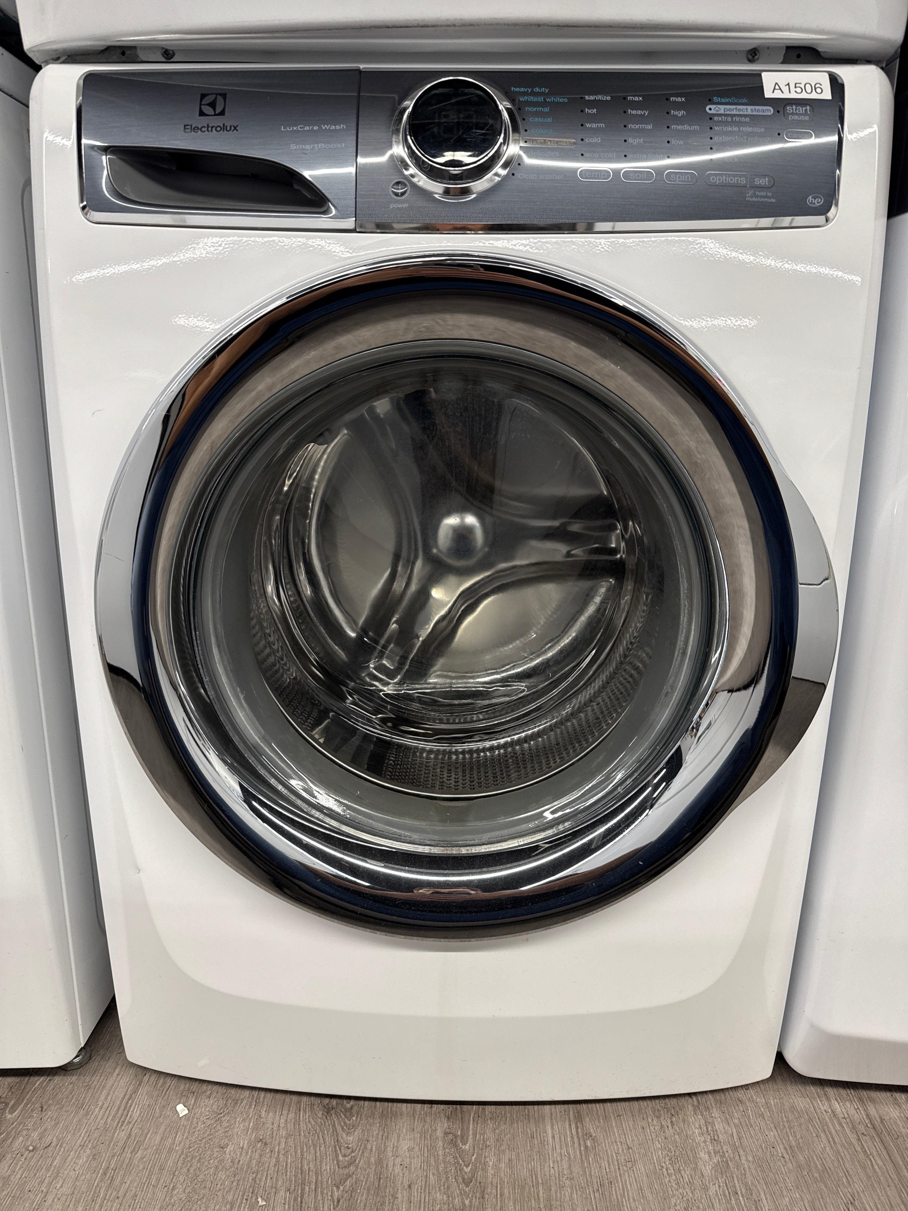 Electrolux 27" Front Load Washer & Dryer Set (EFLS617SIW0 & EFMC517SIW0)
