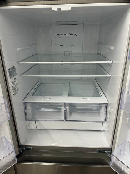 Samsung 30" French Door Fridge With Ice Maker - RF22A4221SR