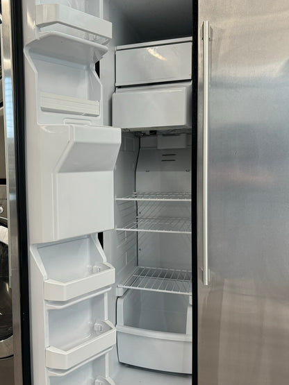 IKEA 36” SIDE BY SIDE REFRIGERATOR WITH WATER DISPENSER