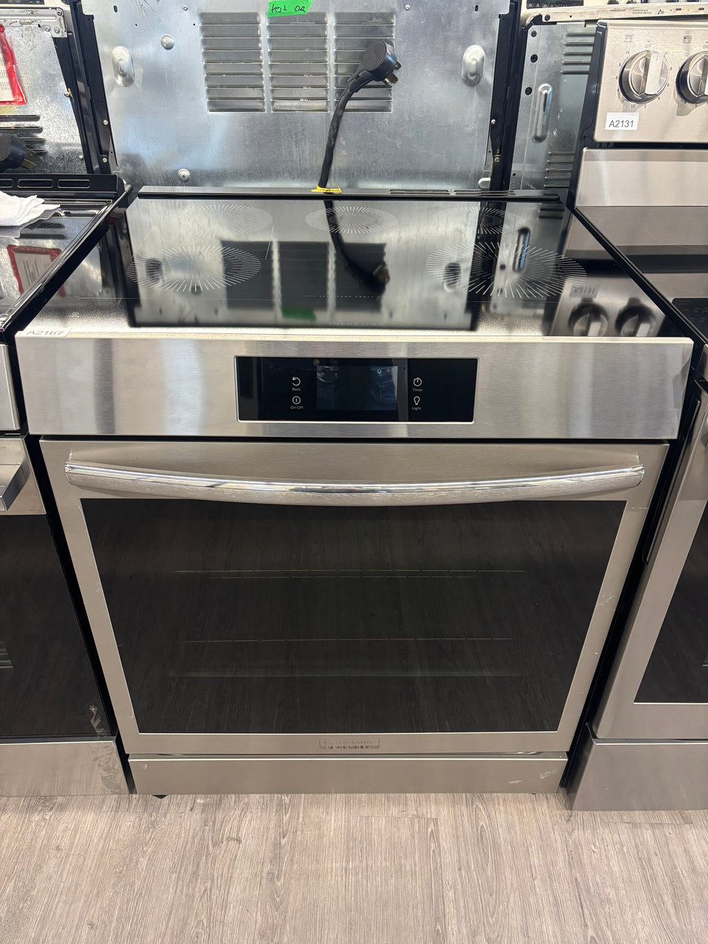 OPEN-BOX - Frigidaire 30” Induction Slide-In Glass Top Range - GCFI306CBFG