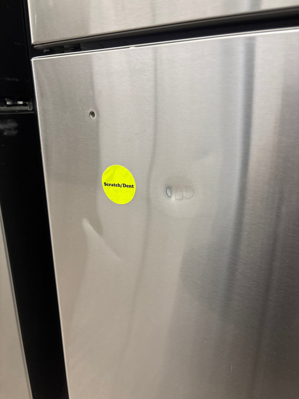 OPEN BOX - Hisense 31” Bottom Freezer Refrigerator - RB17N6DSE