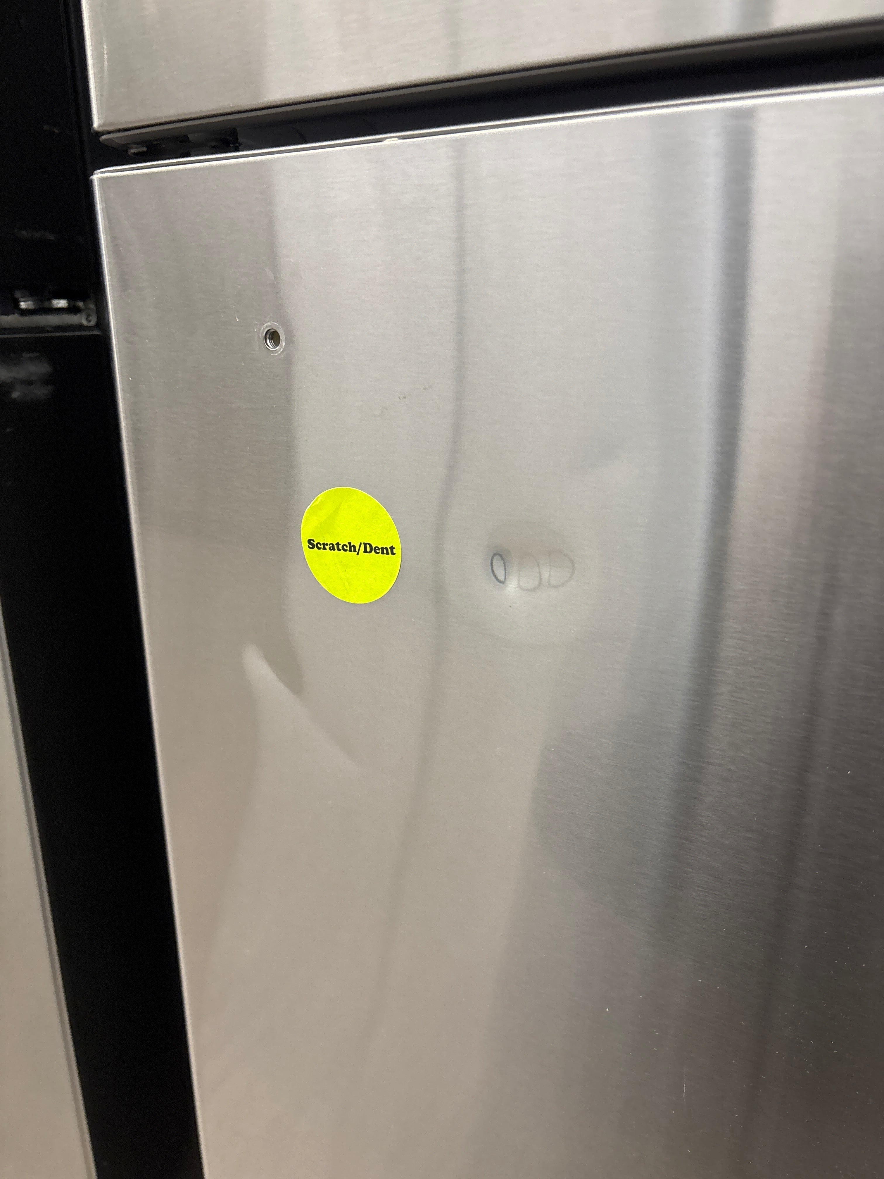 OPEN BOX - Hisense 31” Bottom Freezer Refrigerator - RB17N6DSE