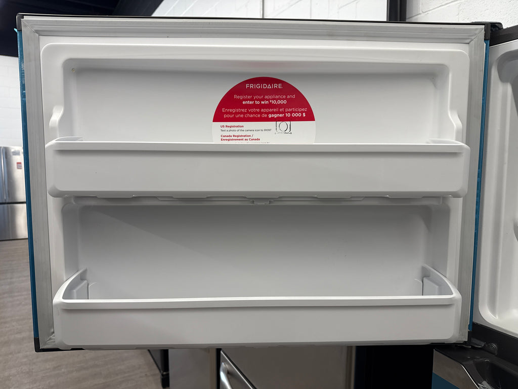 OPEN BOX - Frigidaire 30" Top Freezer Refrigerator - FFTR1835VS6