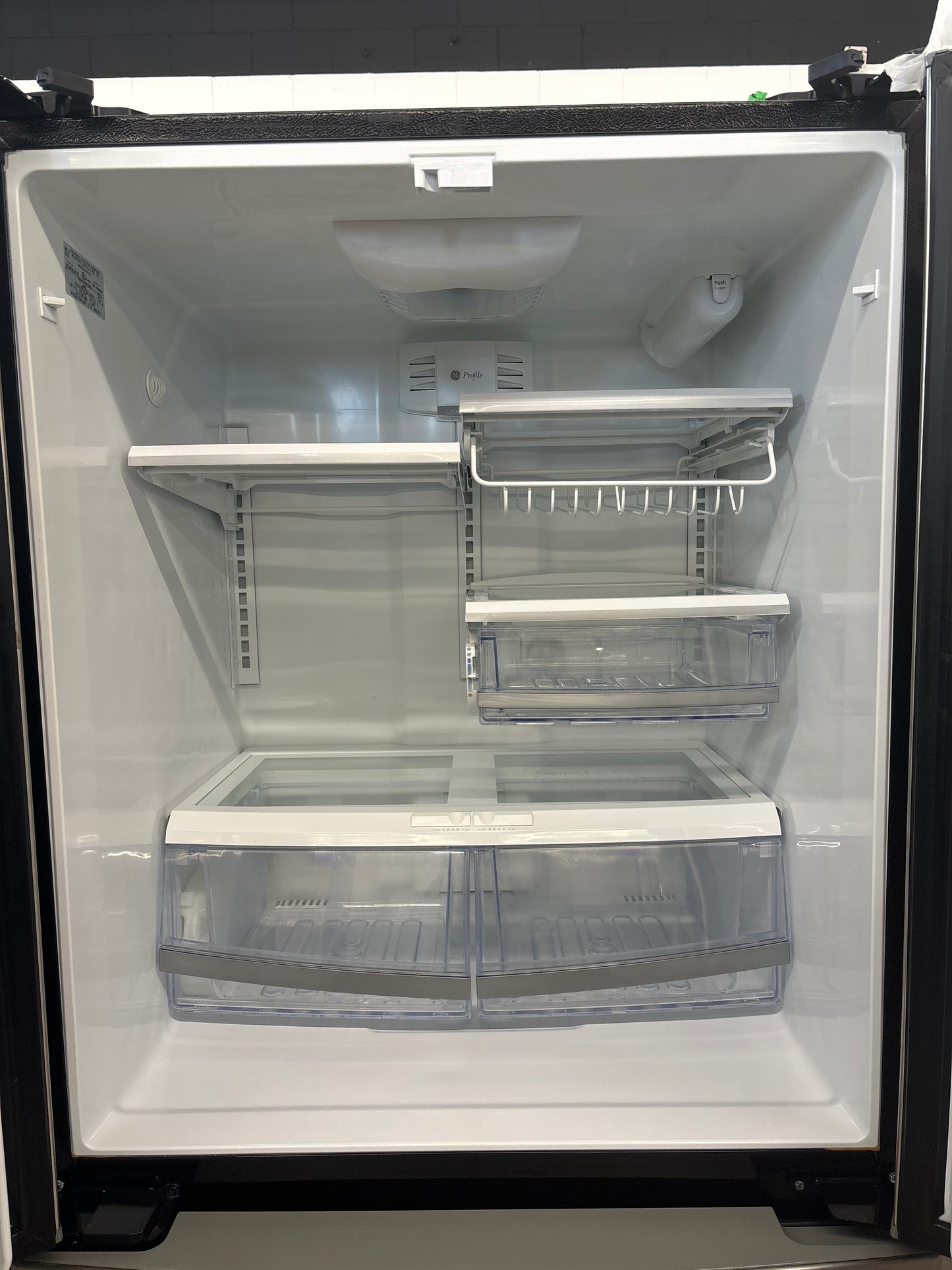 GE 33" French Door Fridge With Water Dispenser Refrigerator