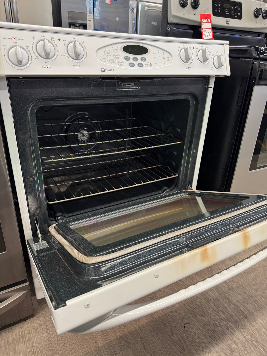 Maytag 30” Slide-In Glass Top Range - MES5875VCW20