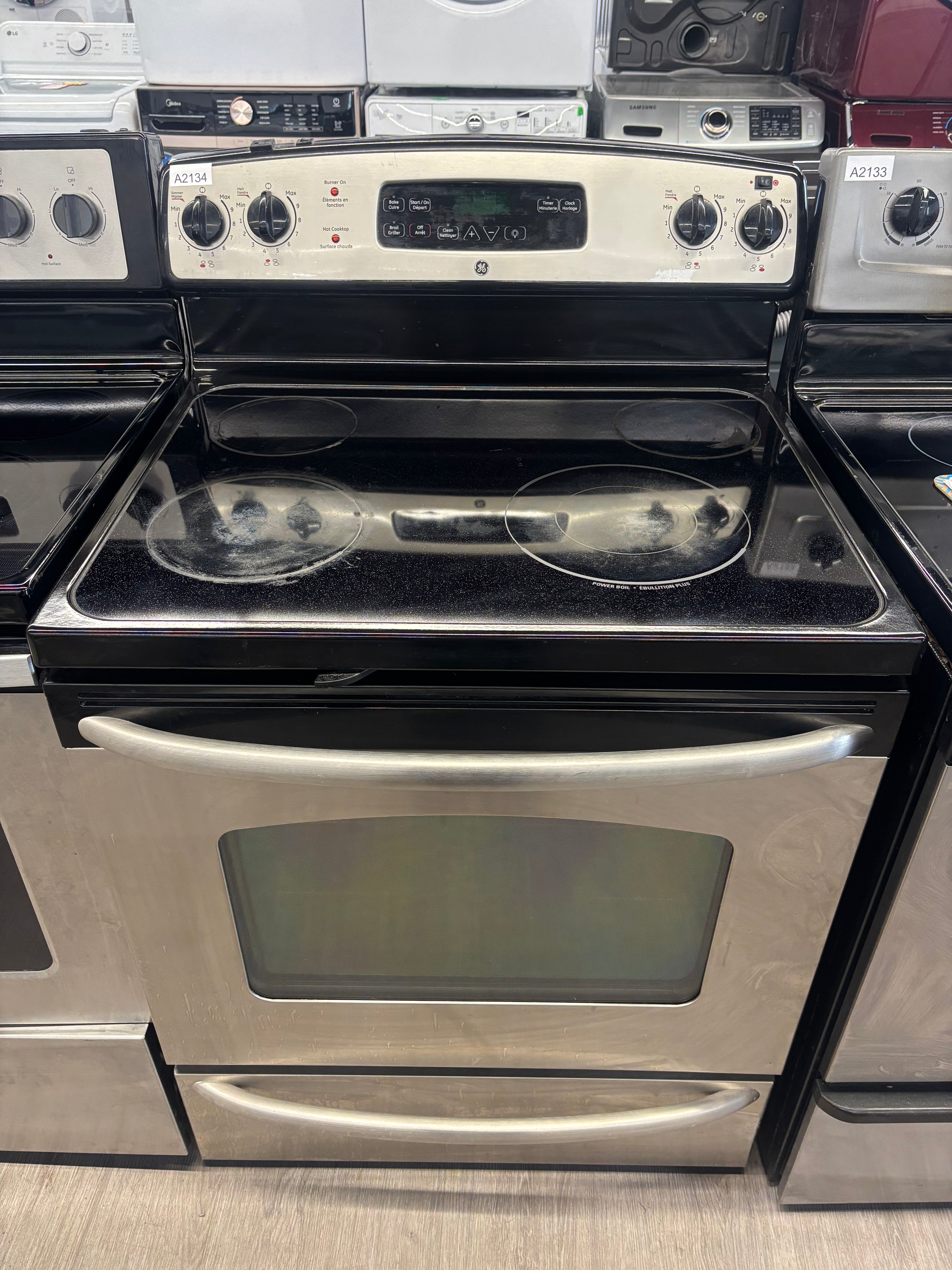 GE 30” Freestanding Glass Top Range - JCBP65SM2SS