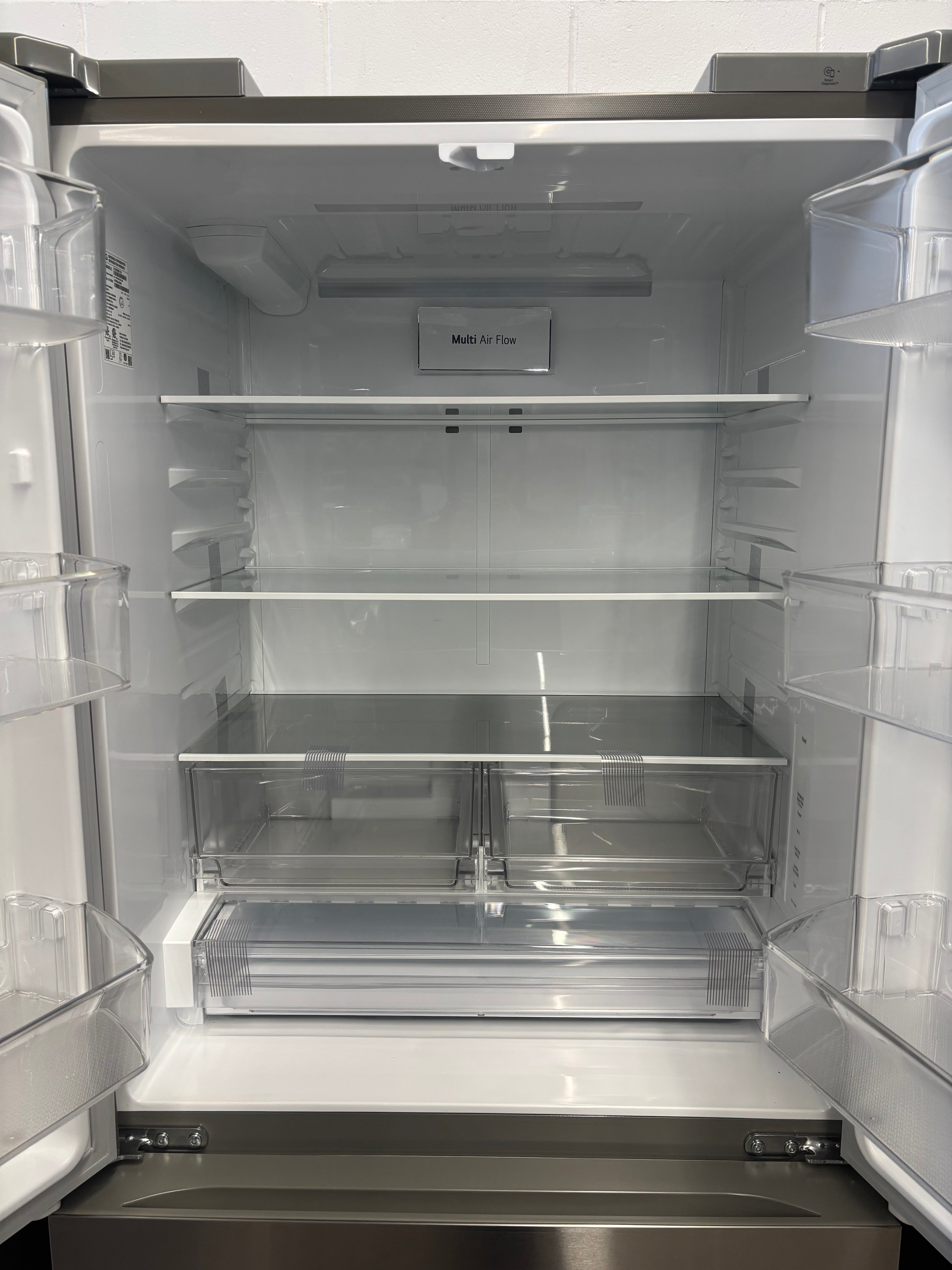 NEW - LG 33” Counter-Depth French Door Refrigerator - LF21C6200S/05 (1 YEAR MANUFACTURER WARRANTY)
