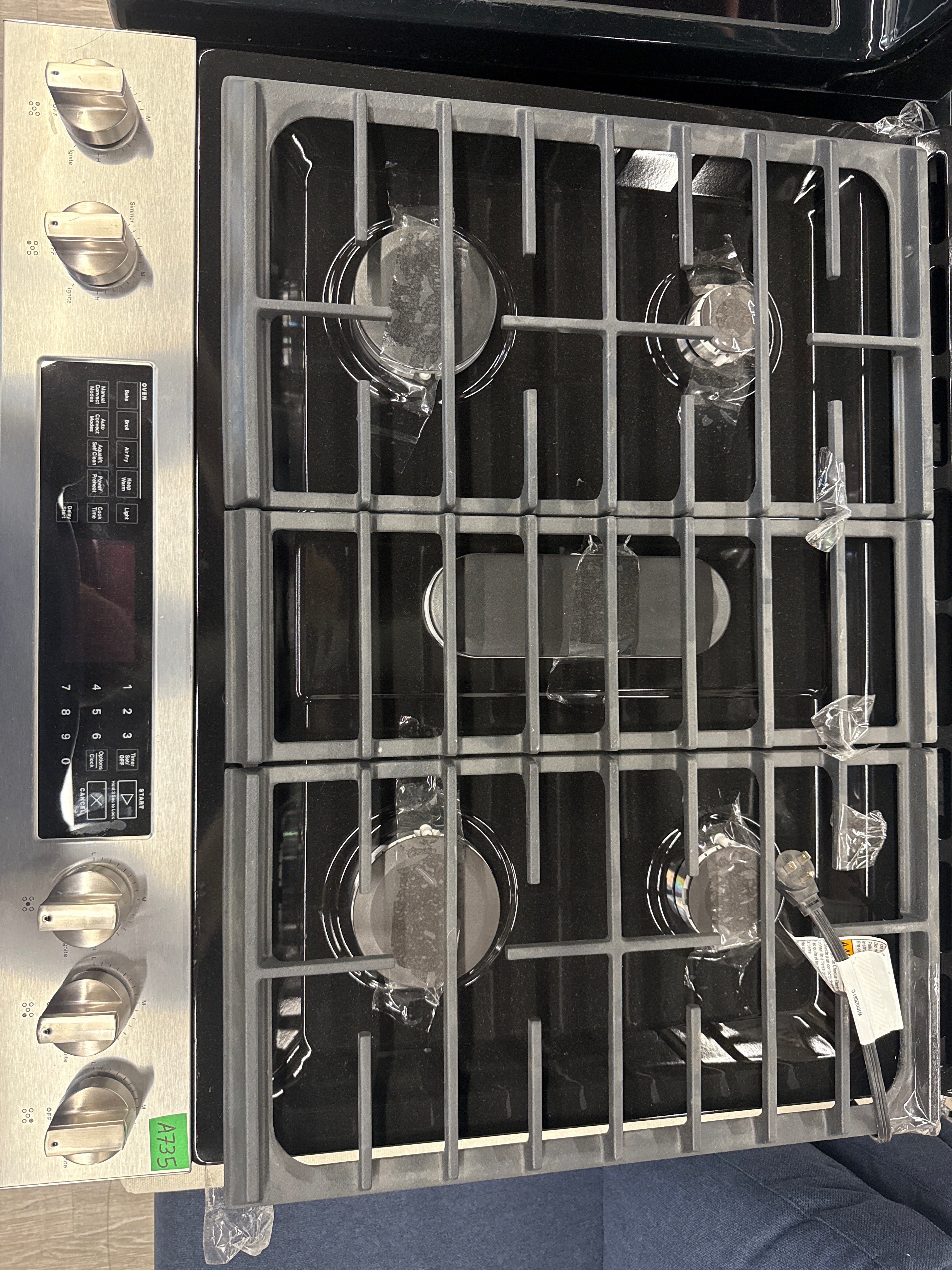 OPEN BOX- MAYTAG GAS RANGE-MGS8800PZ1
