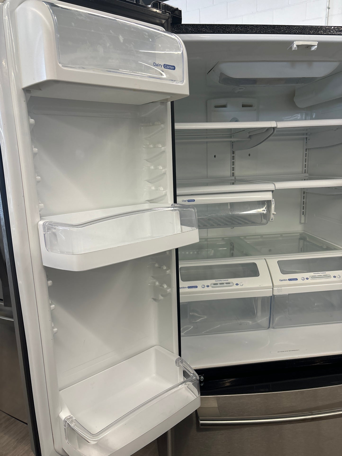 LG 33 Inch Bottom Freezer french Door Fridge