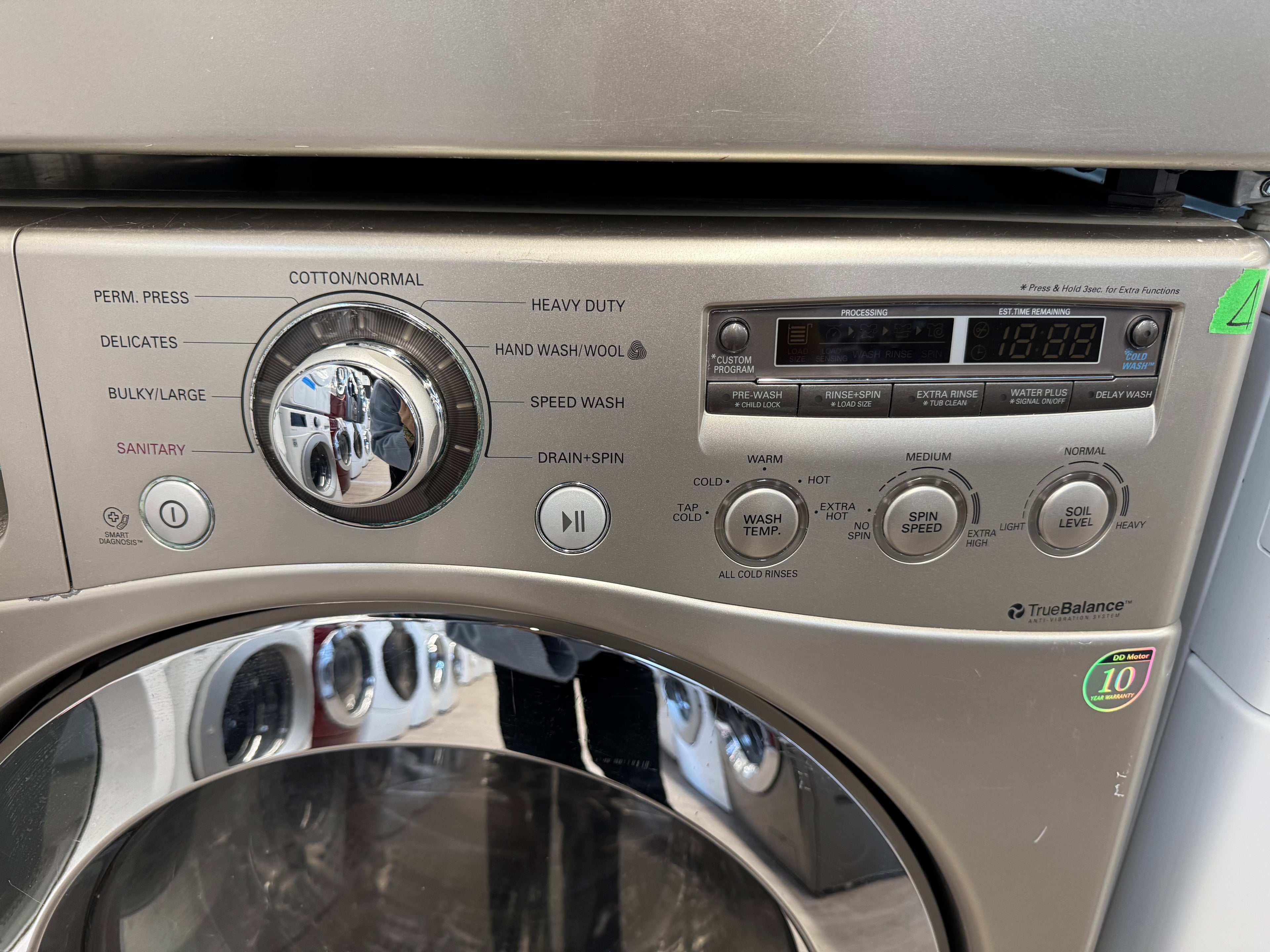 LG 27” Front Load Washer & Dryer Set (WM2150HS & DLE2301S)