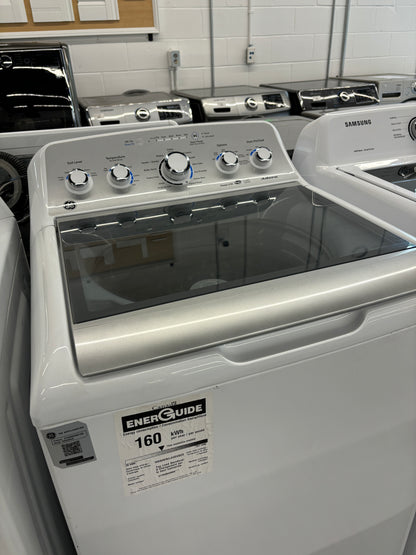 GE 27" Top Load Washer - GTW495DMN1WS