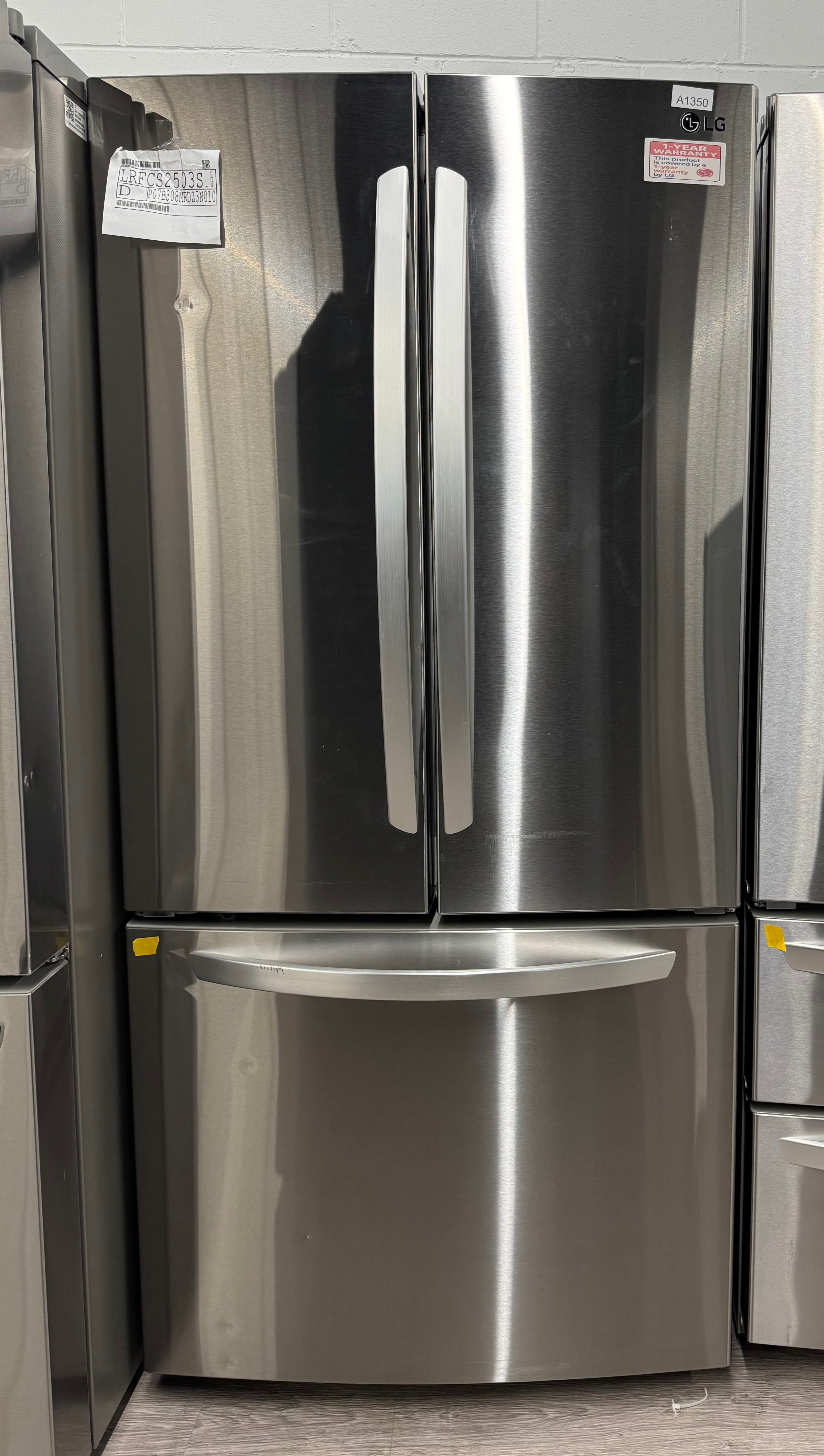 OPEN BOX - LG 33” French Door Fridge - LRFCS2503S/00 - LGW1