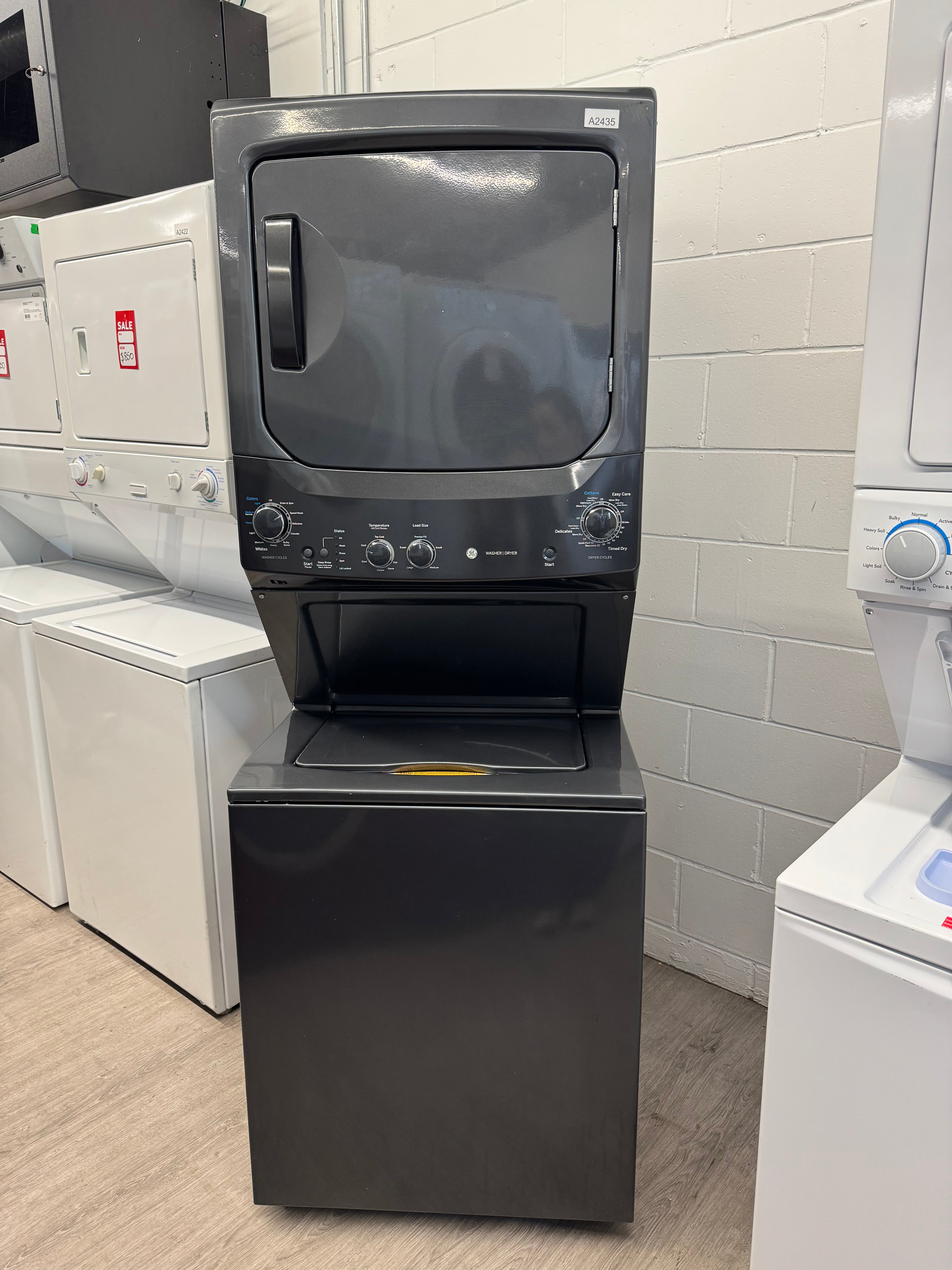 GE 27” Laundry Unit - GUD37ESMM1DG