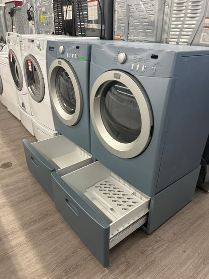 Frigidaire 27'' Front Load Washer/Dryer Set with Pedestals