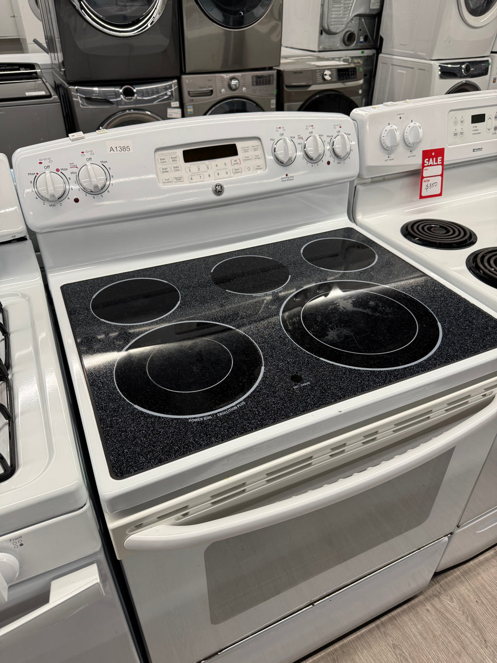 GE 30” Freestanding Glass Top Electric Range - JCBP810DT1WW