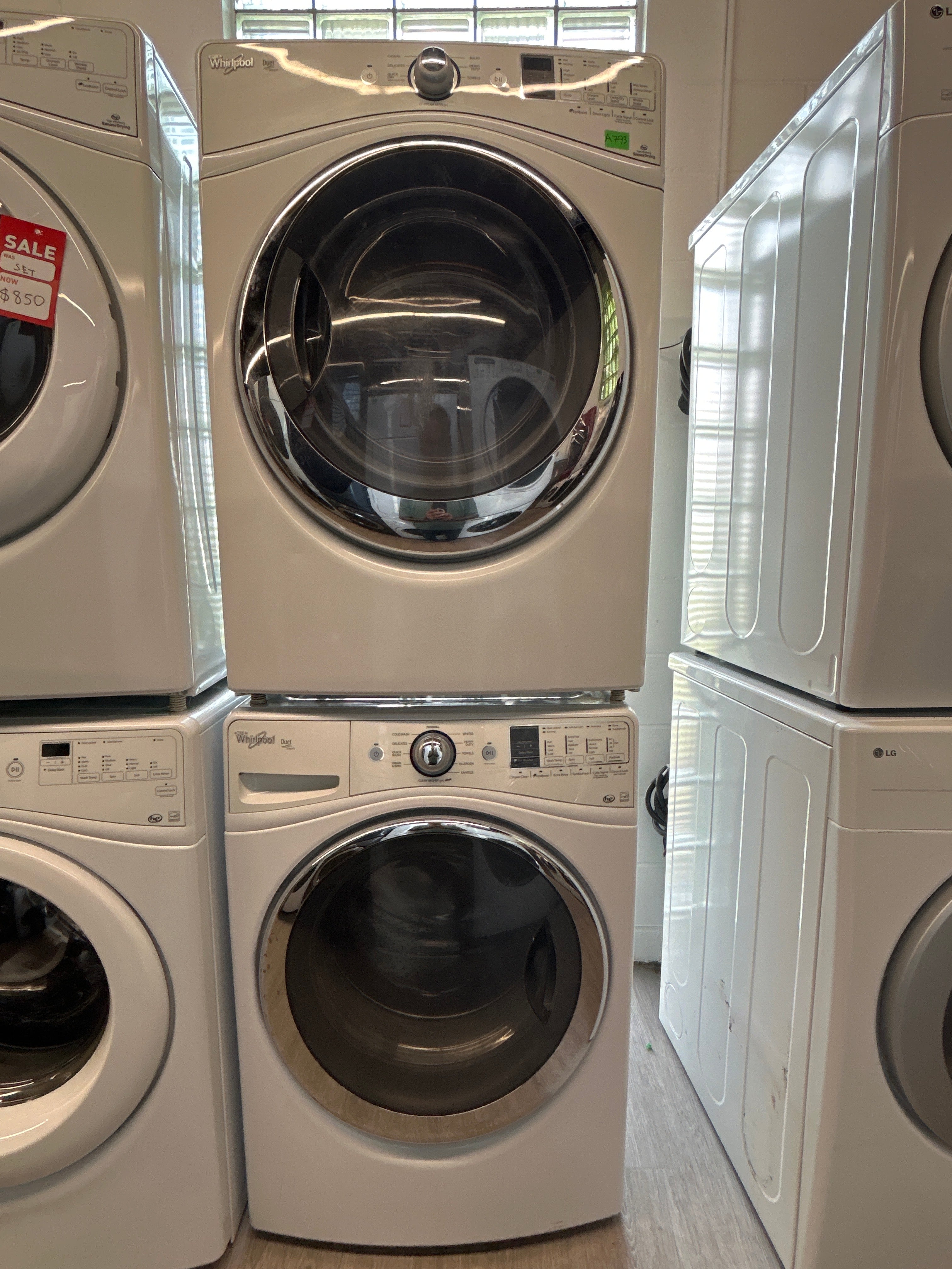 Whirlpool 27" Front Load Washer/Dryer Set