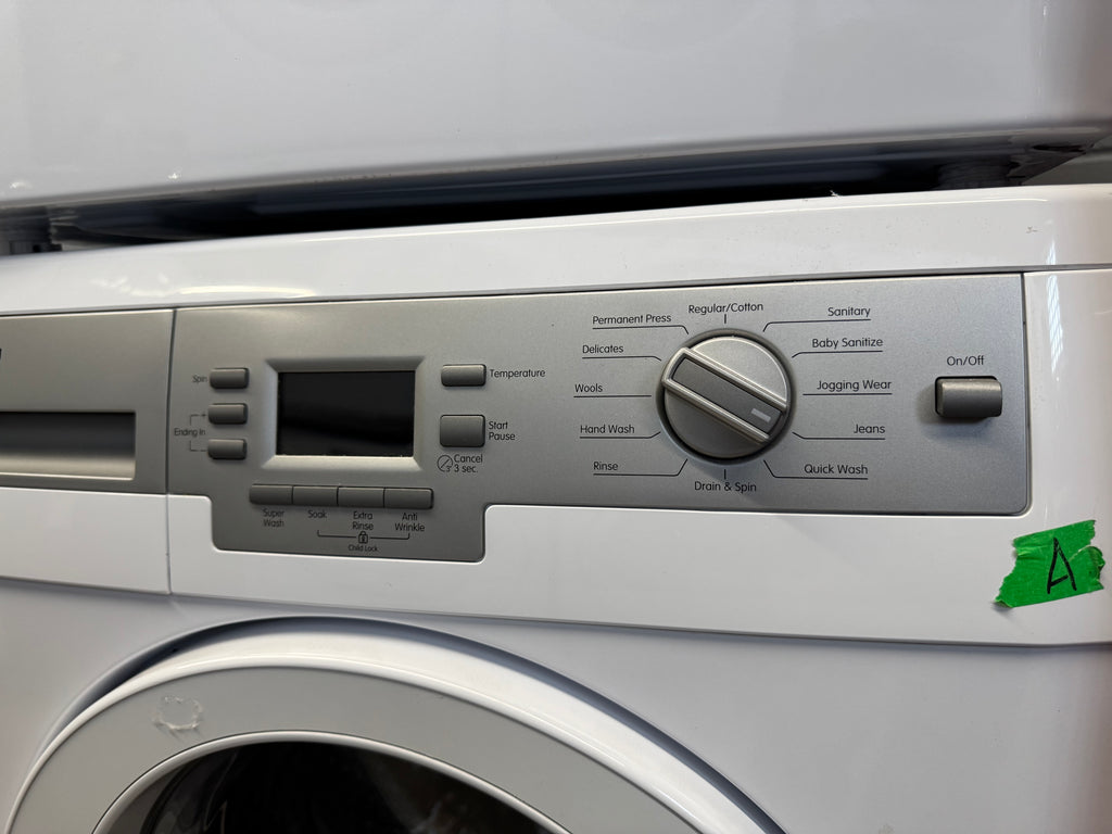 Blomberg 24” Front Load Washer & Dryer Set - WM77120NBL01 & DV17542