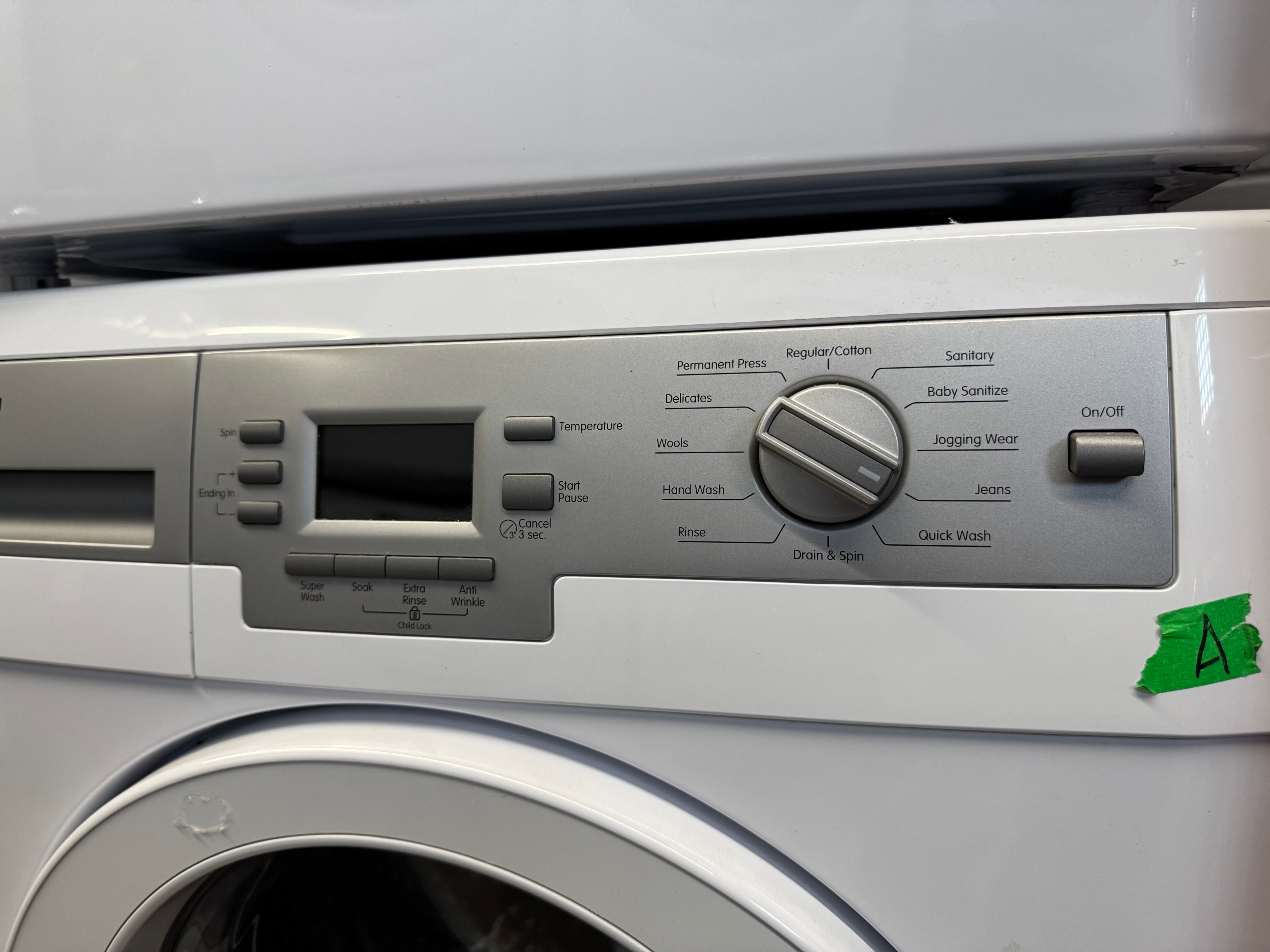 Blomberg 24” Front Load Washer & Dryer Set - WM77120NBL01 & DV17542