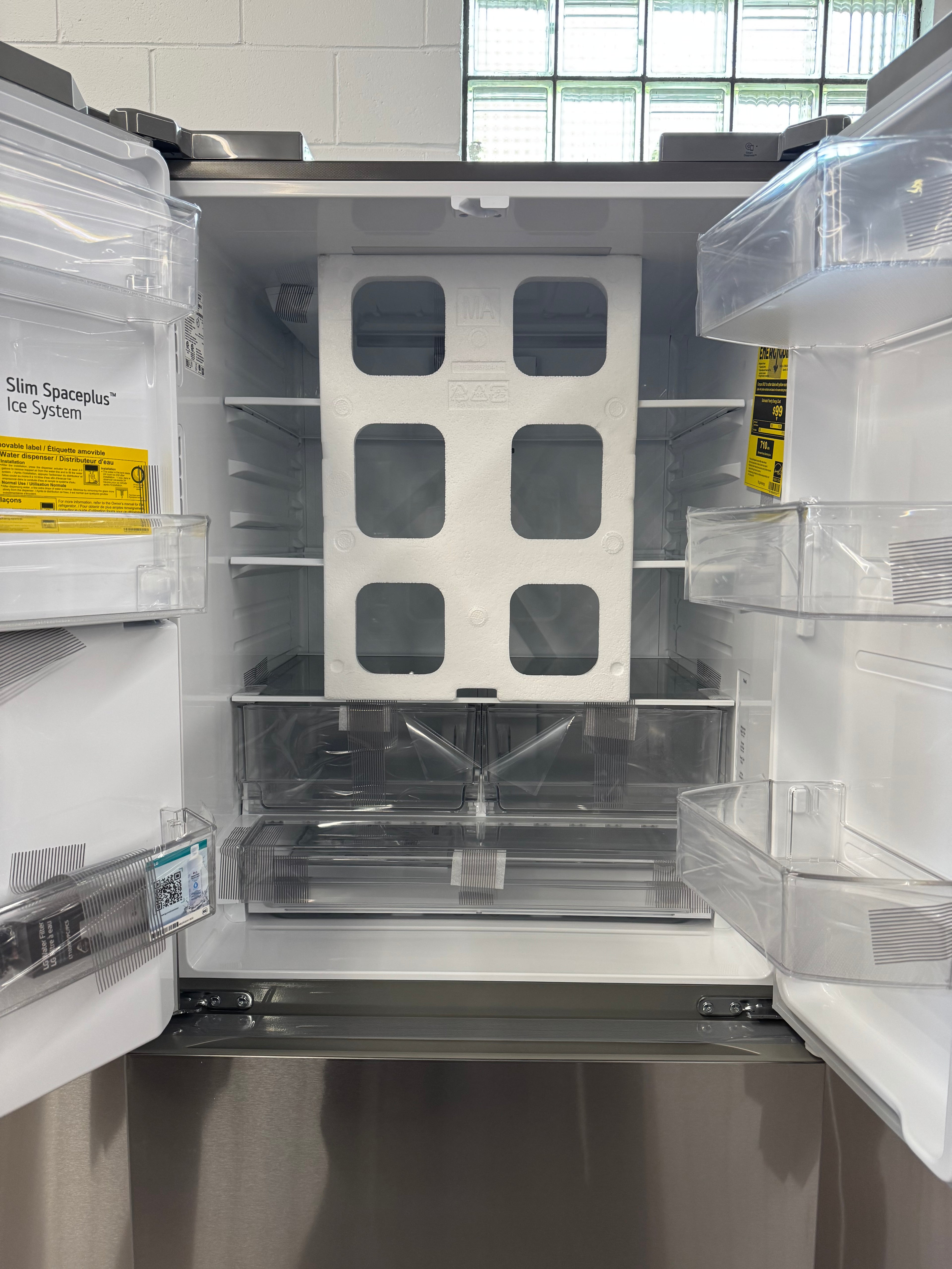 OPEN BOX - LG 33” French Door Fridge with Water & Ice Dispenser - LF25S6330S/05 LGW1