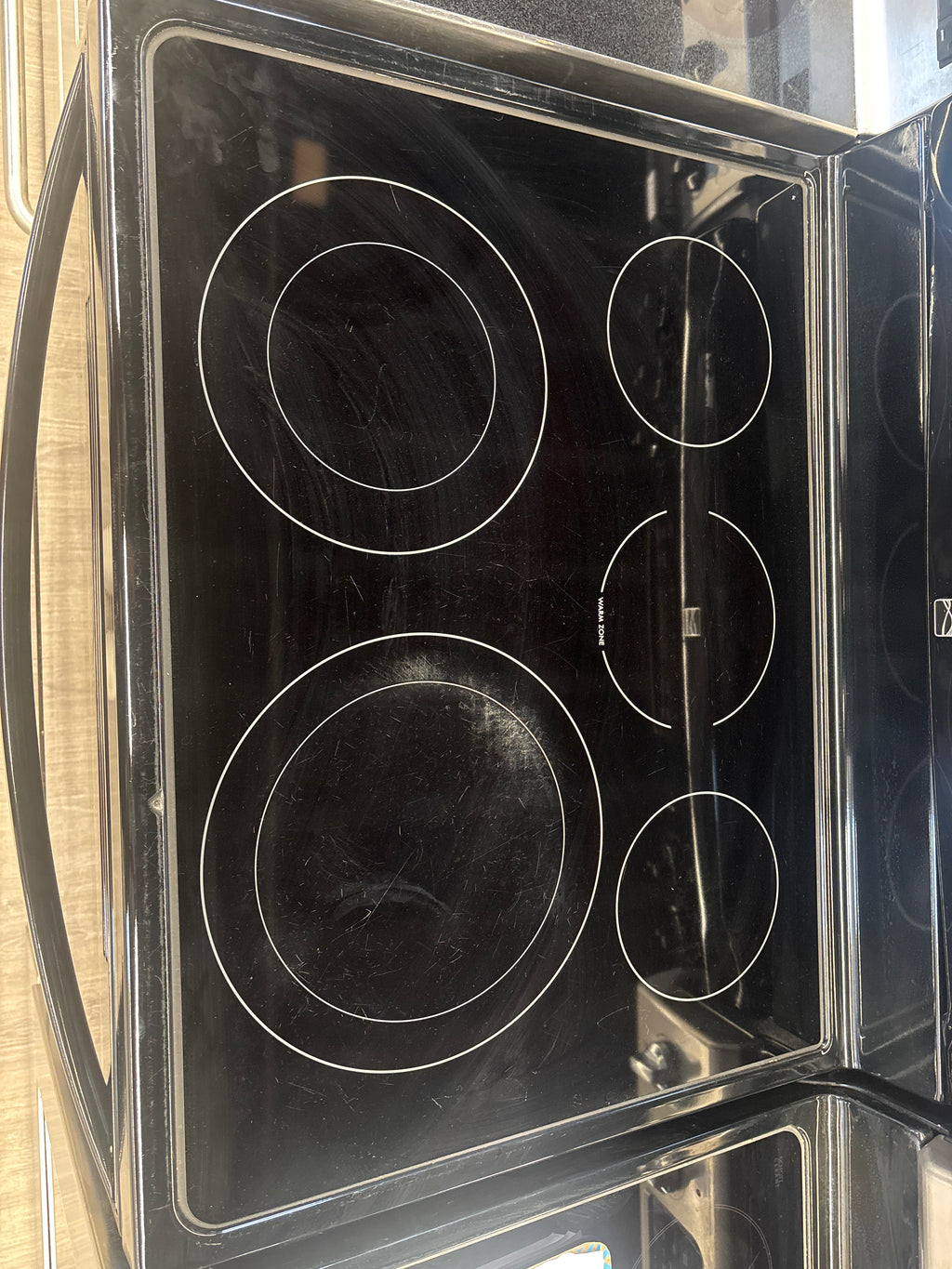 Kenmore 30” Freestanding Glass Top Range - 970C623390