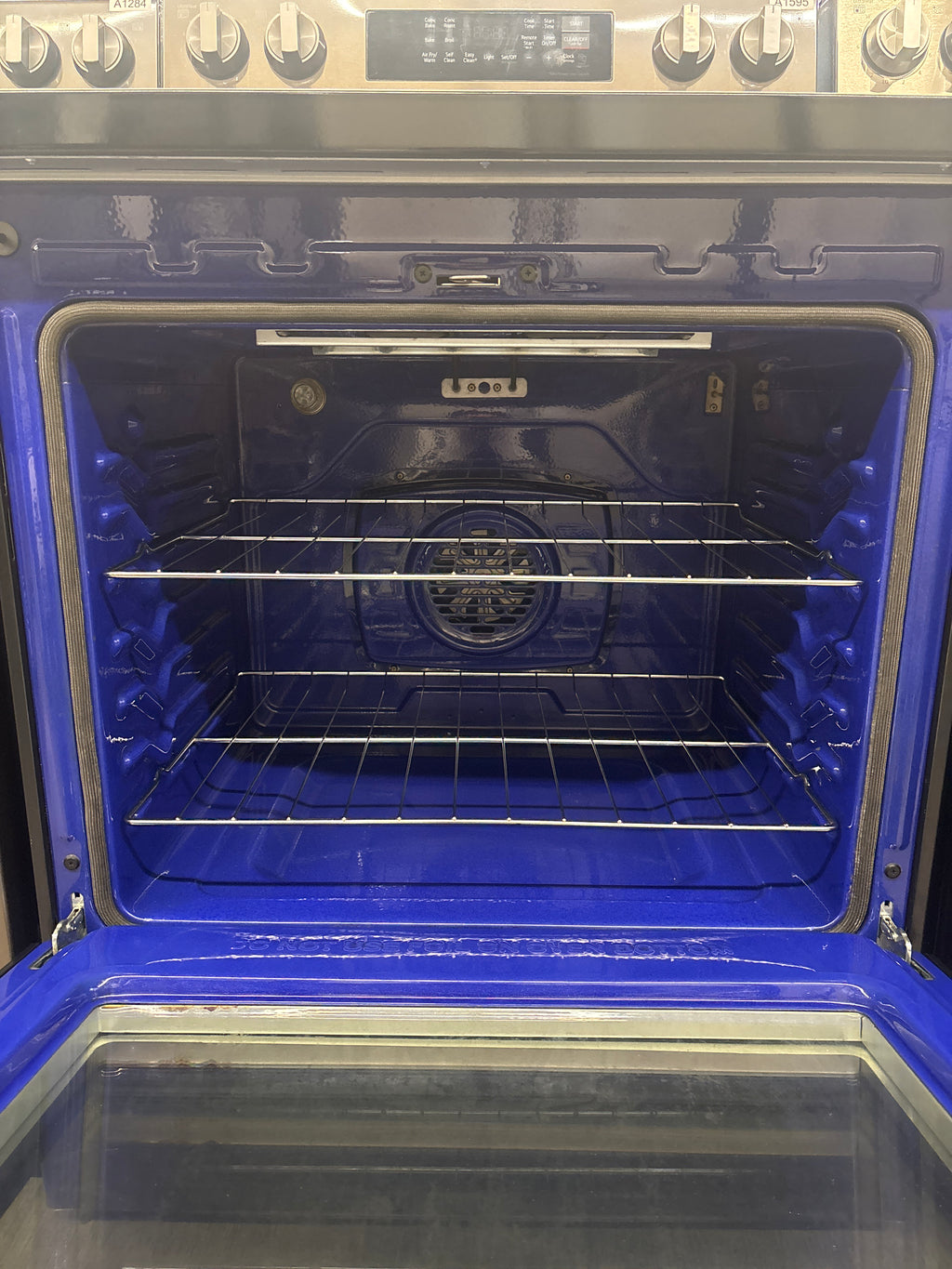 LG 30” Freestanding Glass Top Range - LREL6323D ( 1 YEAR MANUFACTURER WARRANTY)