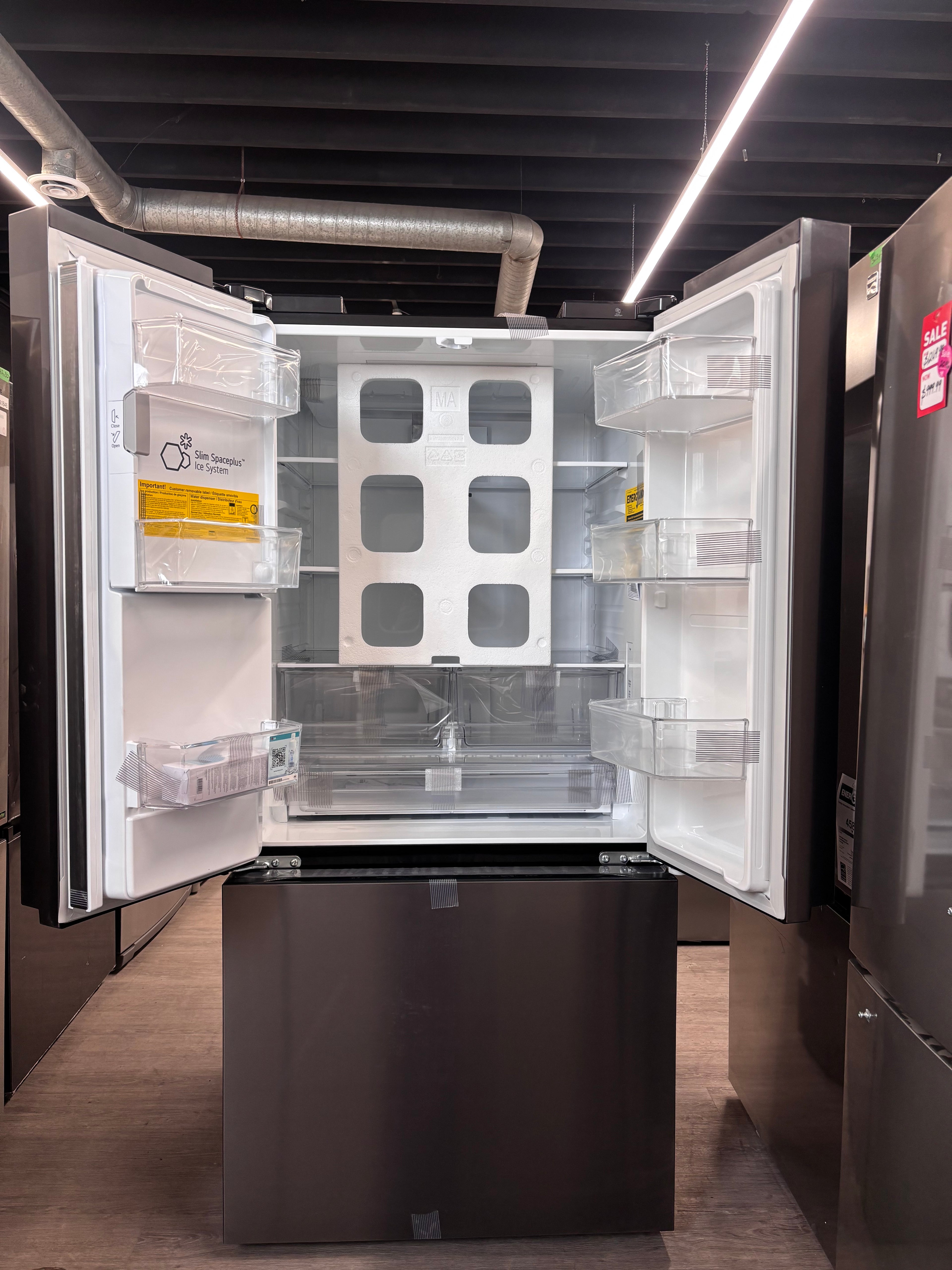 OPEN BOX - LG 33" French Door with Water & Ice Dispenser Refrigerator - LF25S6330D