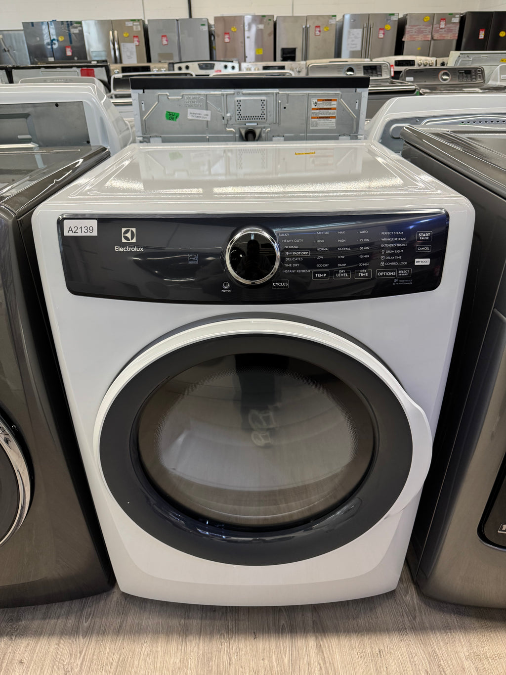 OPEN BOX - Electrolux 27” Front Load Gas Dryer- ELFG7437AW