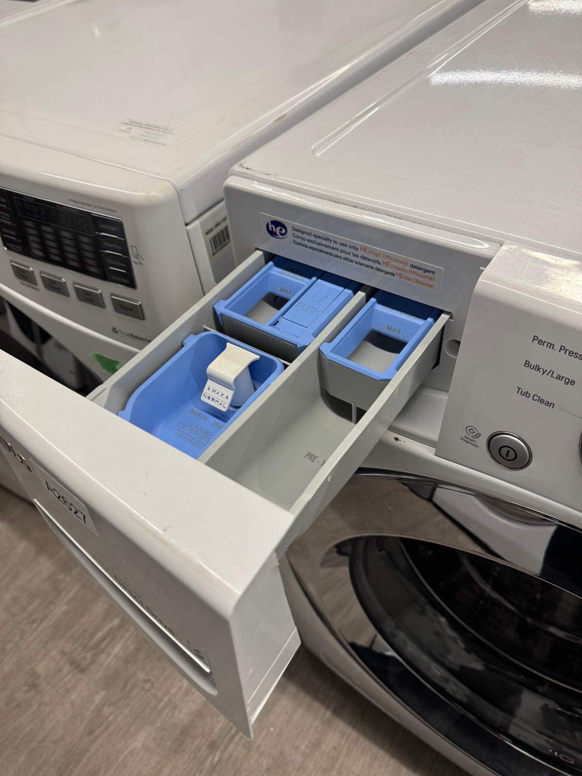LG 27" Front Load Washer WM3175CW – White | Ottawa