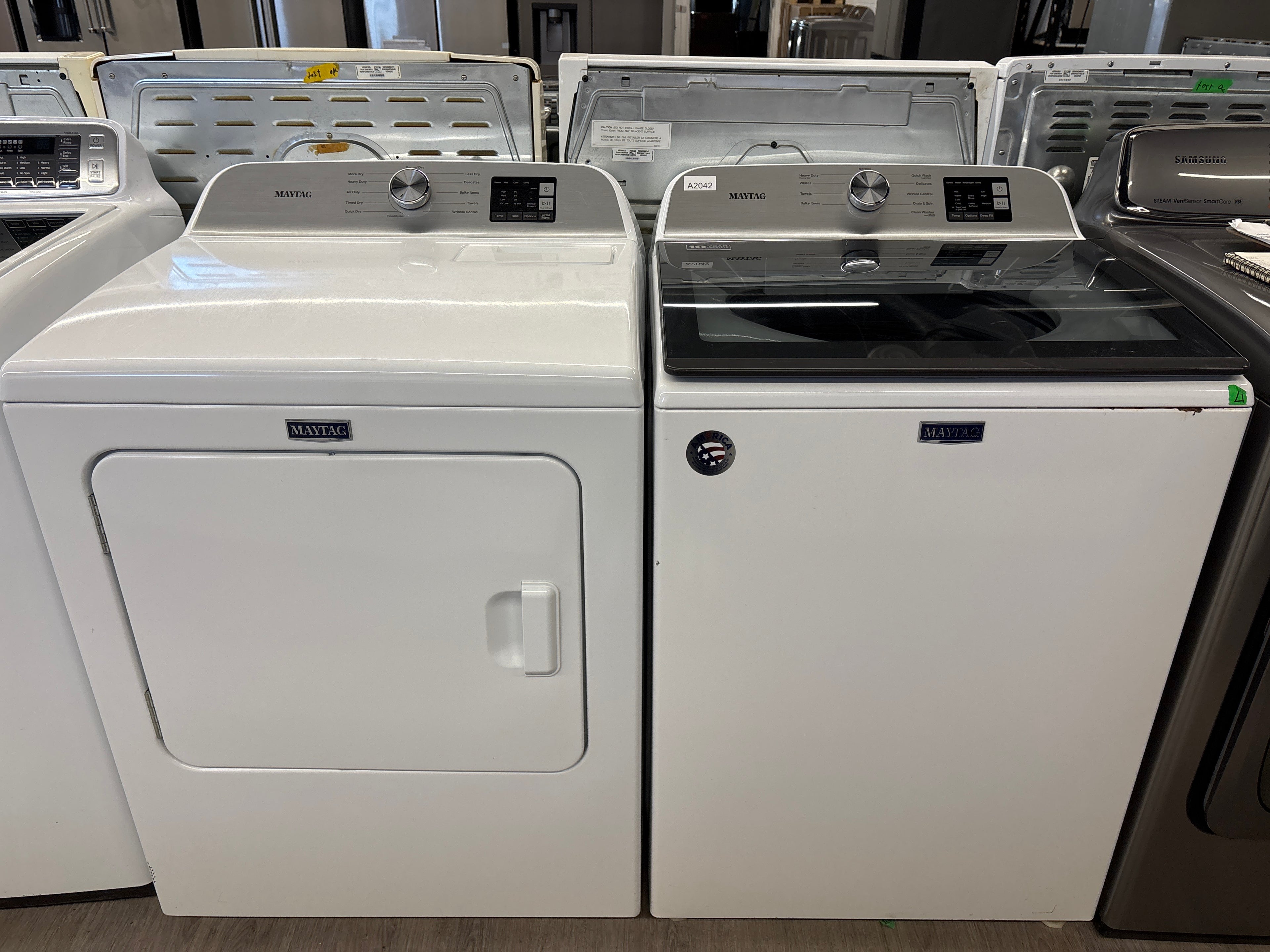 Maytag 27” Top Load Washer & Dryer Set  (MVW6200KW0 &YMED6200KW0)