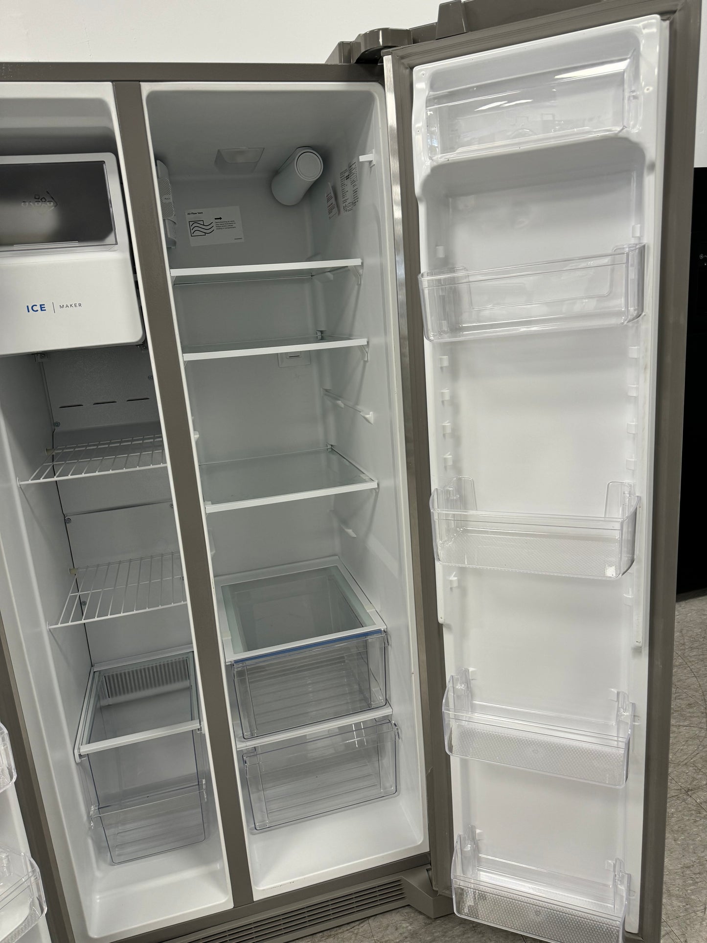 OPEN BOX - FRIGIDAIRE 33” SIDE BY SIDE FRIDGE WITH WATER DISPENSER AND ICE MAKER - FRSS2323ASB