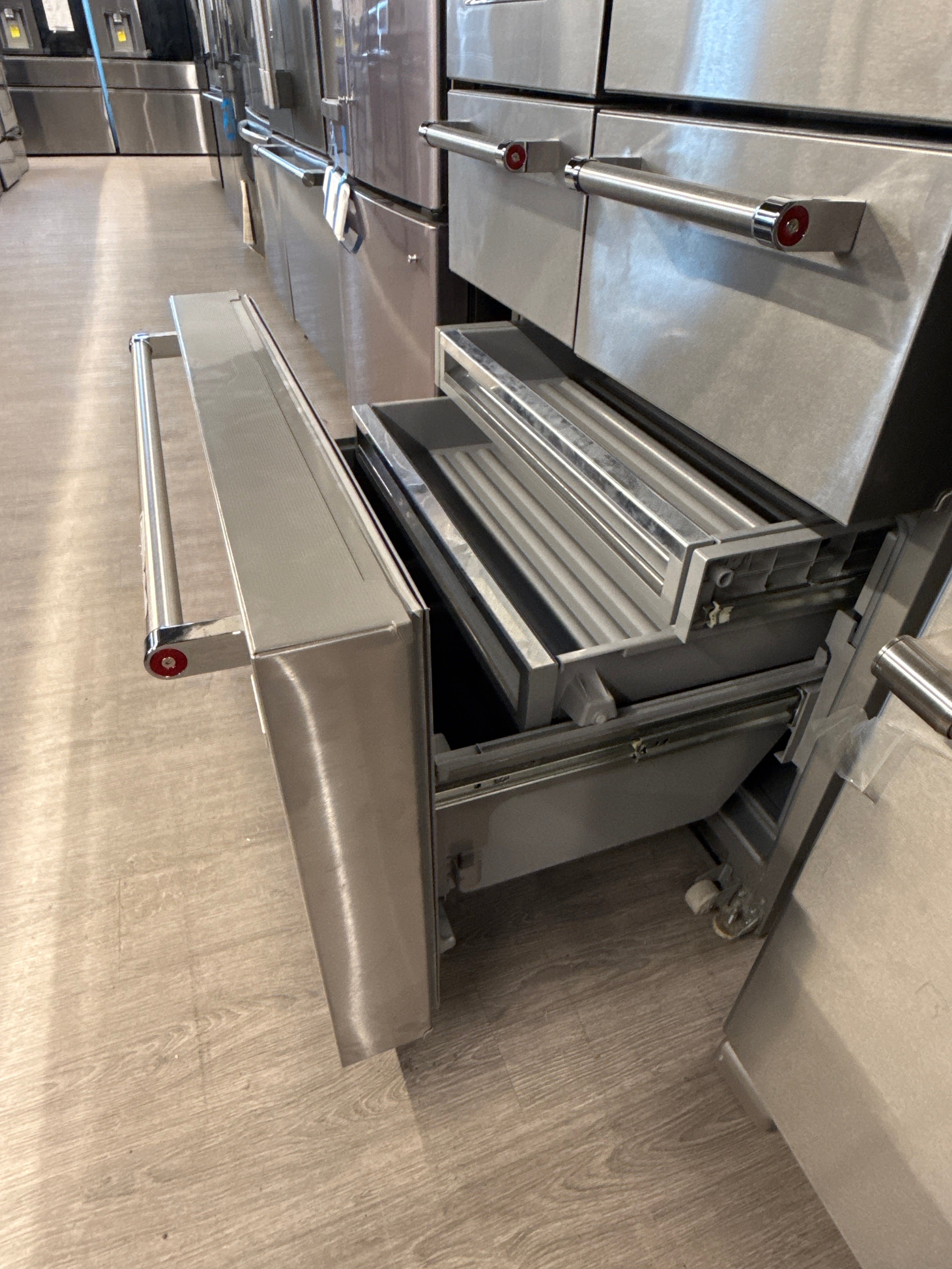 OPEN-BOX - KitchenAid 36” French Door with Water & Ice Dispenser - KRMF706ESS