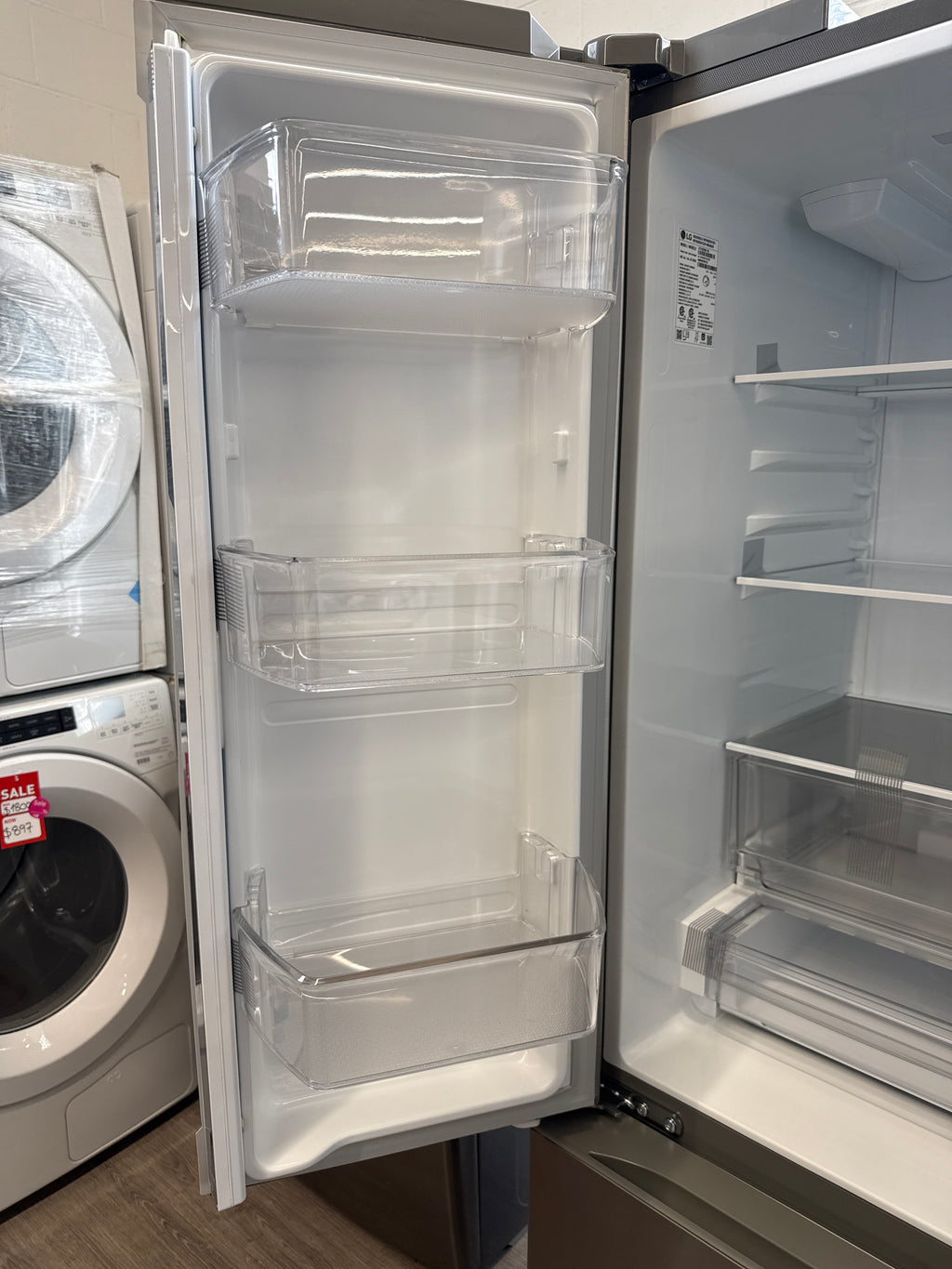 NEW - LG 33" Counter Depth French Door Refrigerator - LF21G6200S (1 YEAR MANUFACTURER WARRANTY)