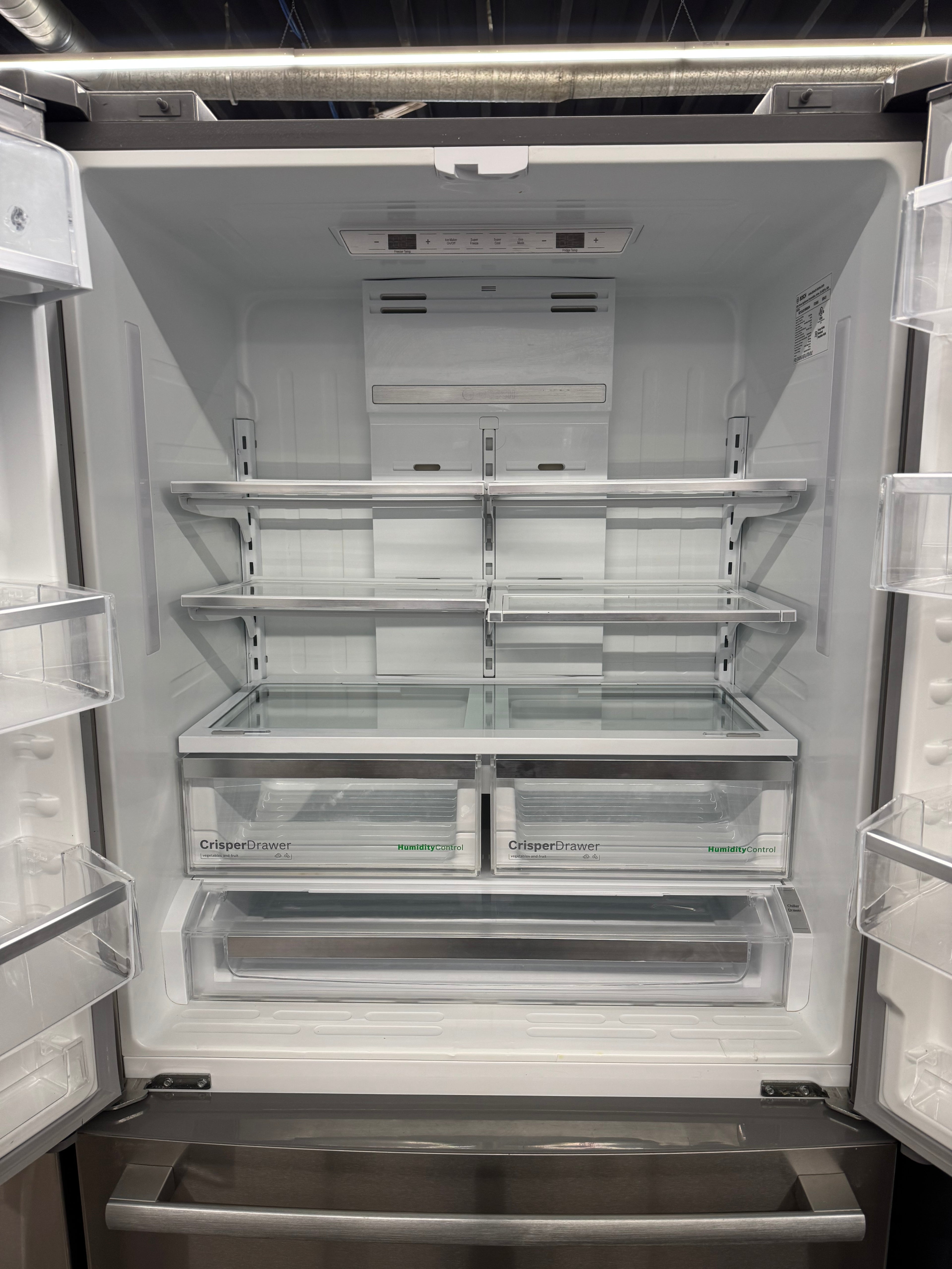 Bosch 36” 4-Door Counter Depth French door Refrigerator - B21CL81SNS/04