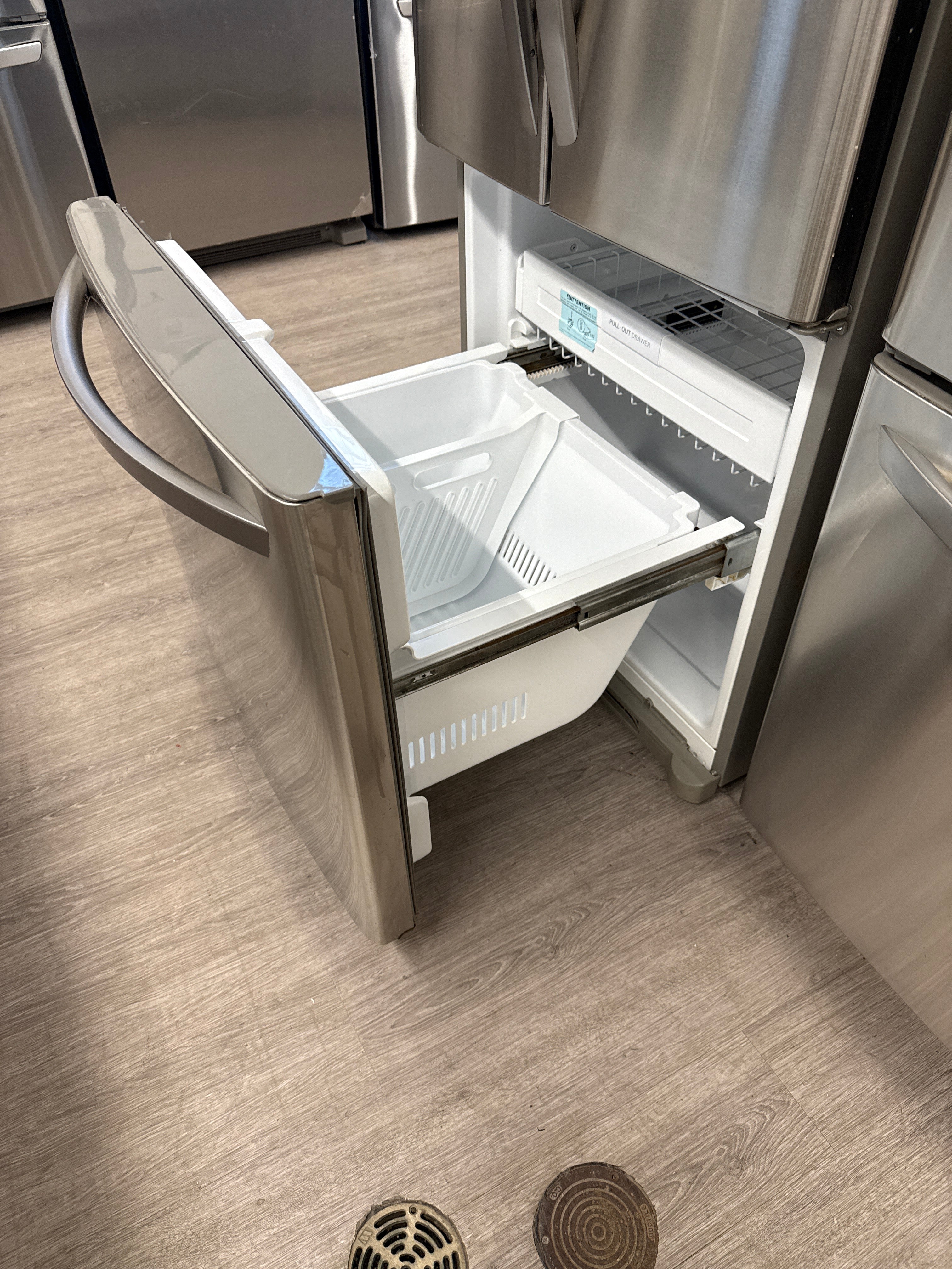 LG 30” French Door Refrigerator - LFC20745ST