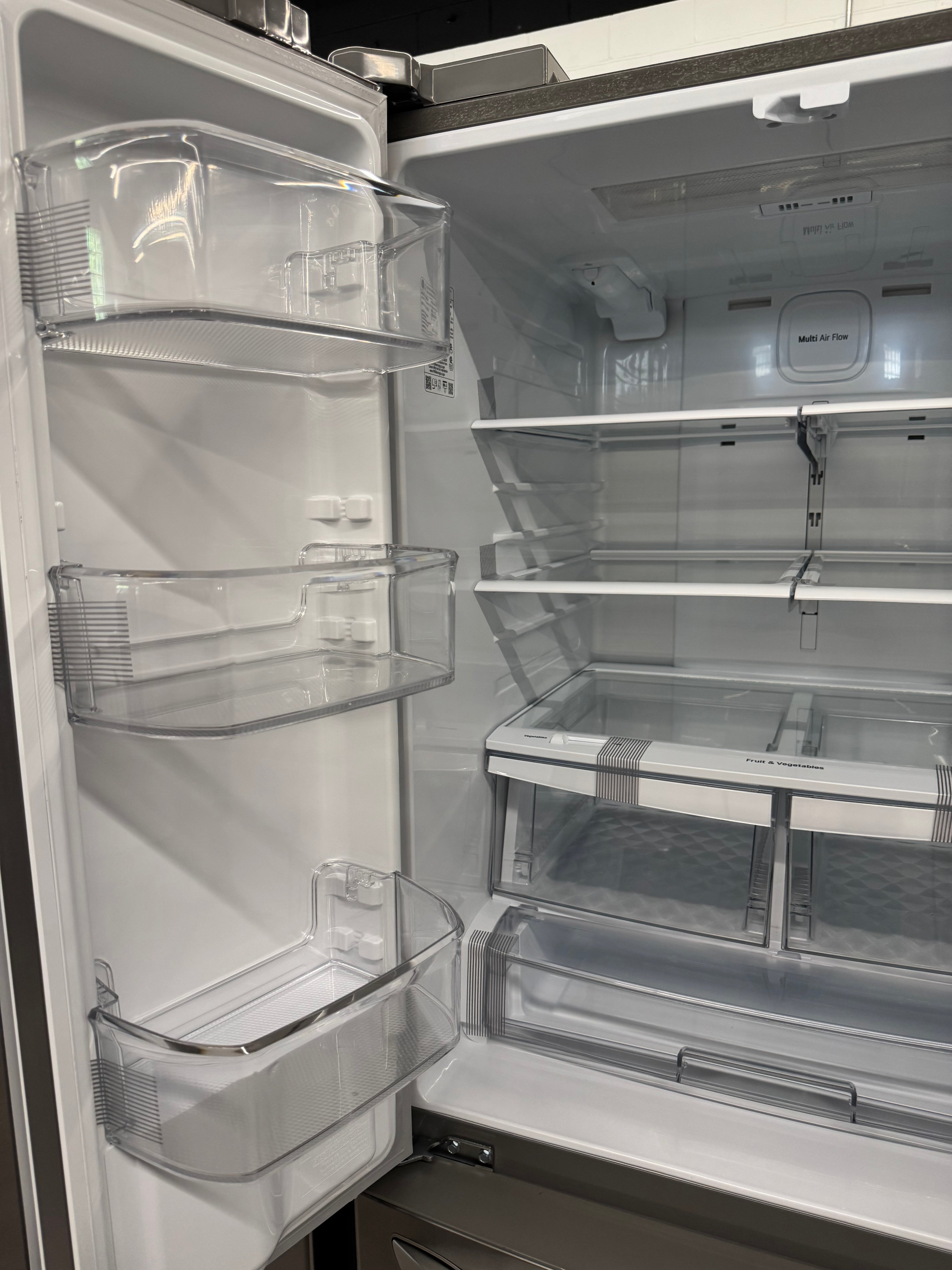 NEW - LG 30” French Door Refrigerator with Water Dispenser - LRFWS2200S (1 YEAR MANUFACTURER WARRANTY)