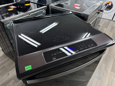 OPEN BOX - Whirlpool 30” Slide-In Induction Range - WSIS5030RV0
