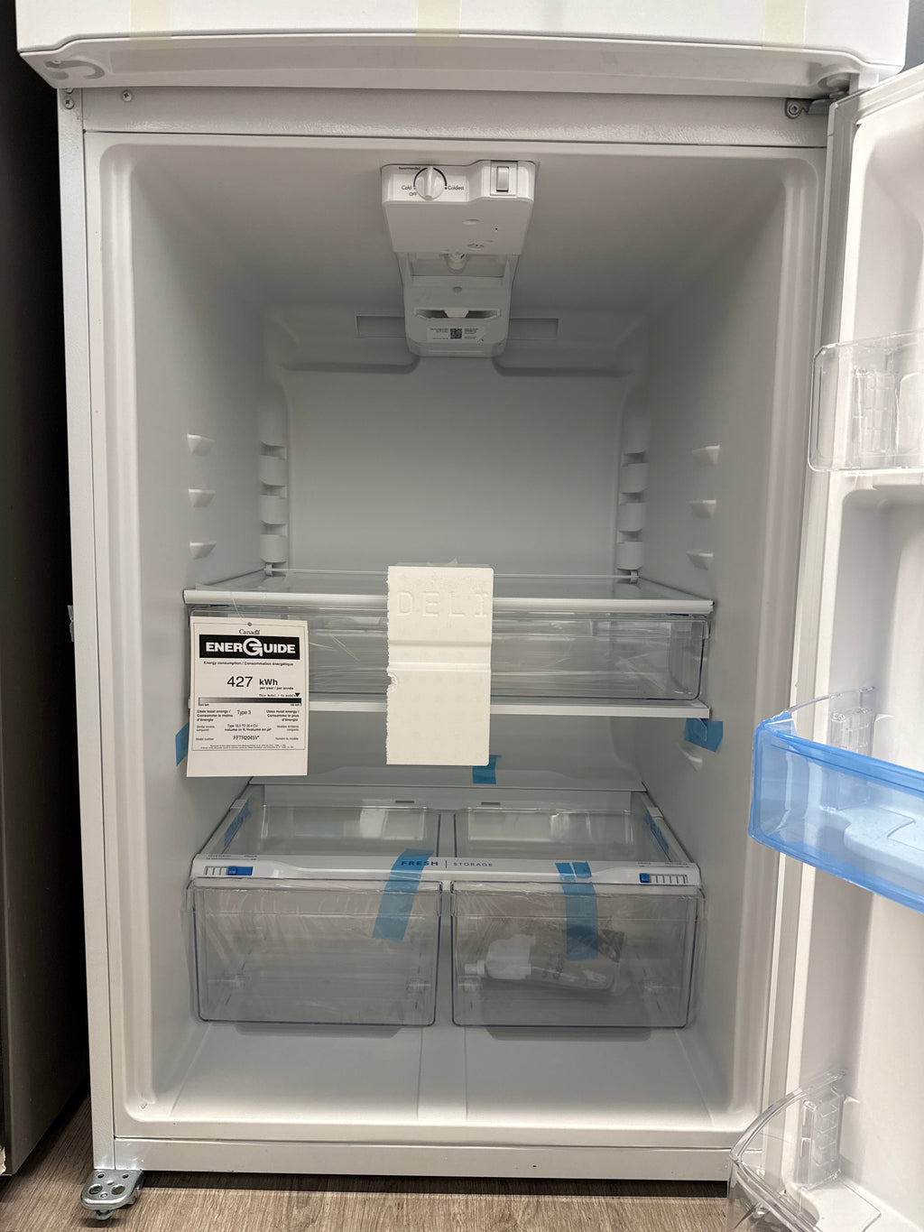 OPEN-BOX - Frigidaire 30" Top Freezer Refrigerator - FFTR2045VWD