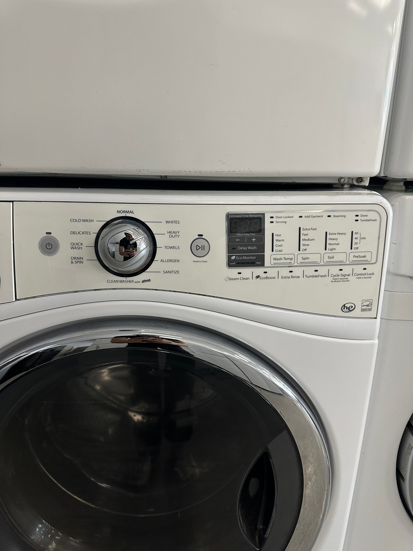 Whirlpool 27" Washer/Dryer Set - WFW88HEAWO