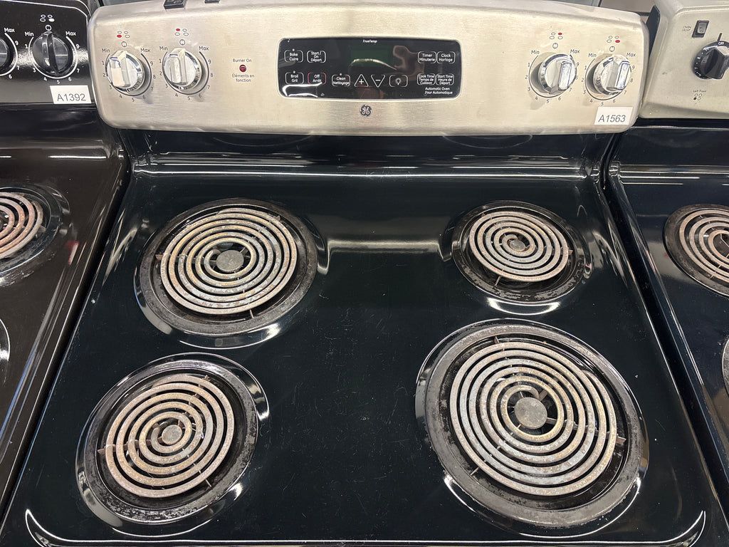 GE 30” Freestanding Coil Top Range - JCBP35S P3SS