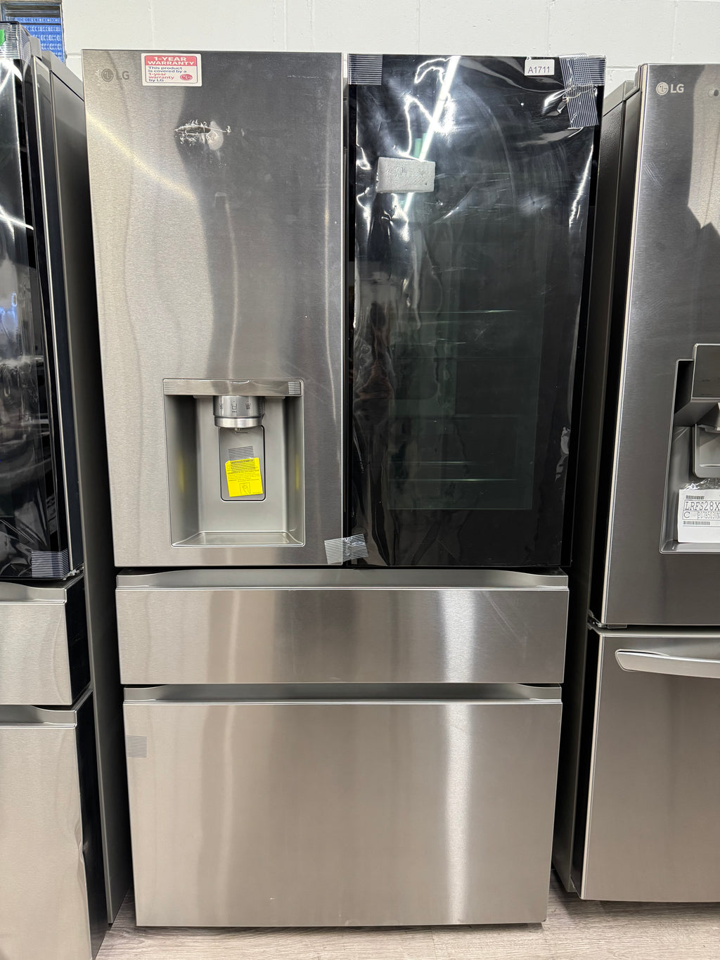NEW - LG 36” French Door Fridge With water Dispenser - LF29S8365S (1 YEAR MANUFACTURER WARRANTY)