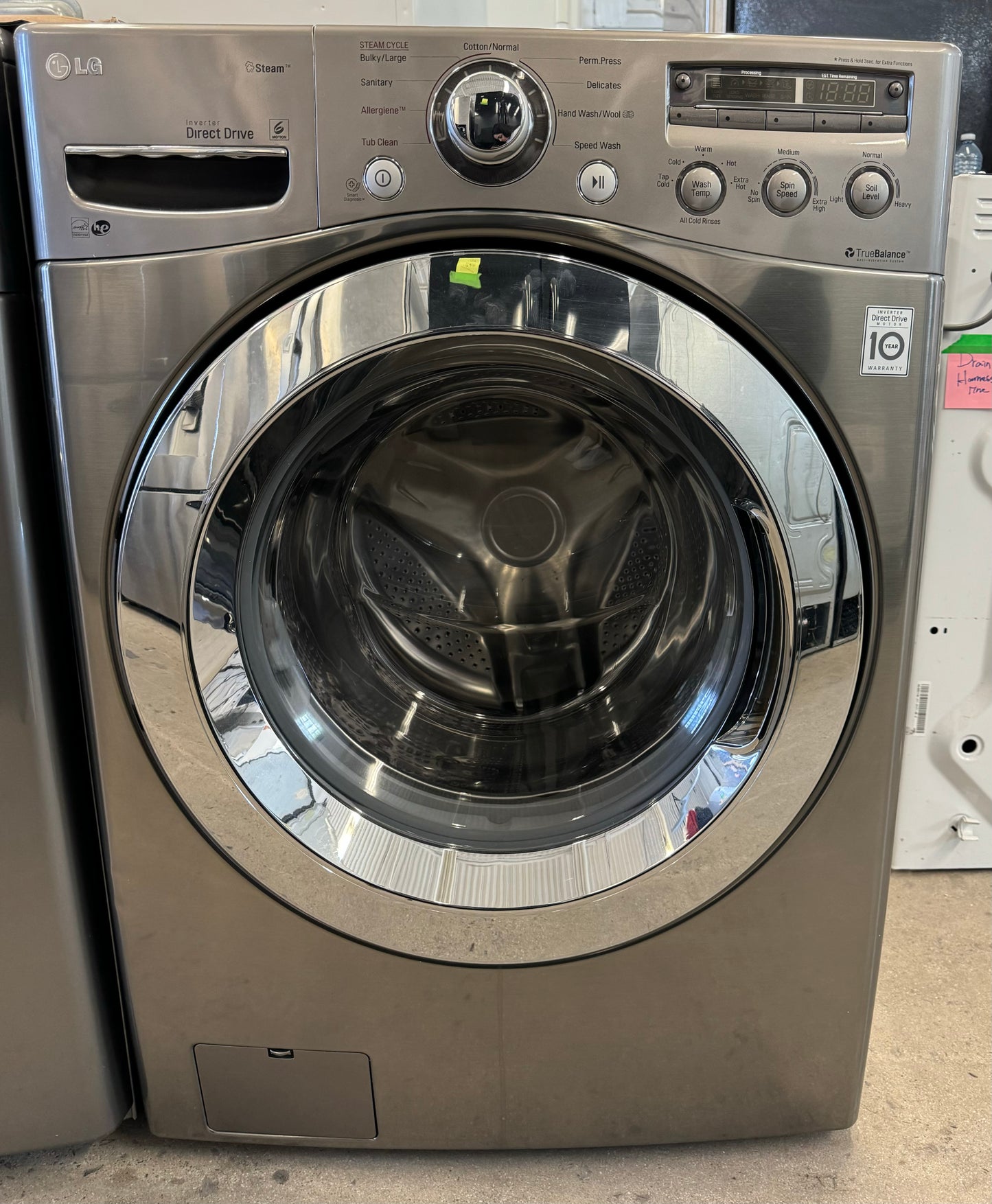 LG 27" Front Load Washer - WM2250HVA