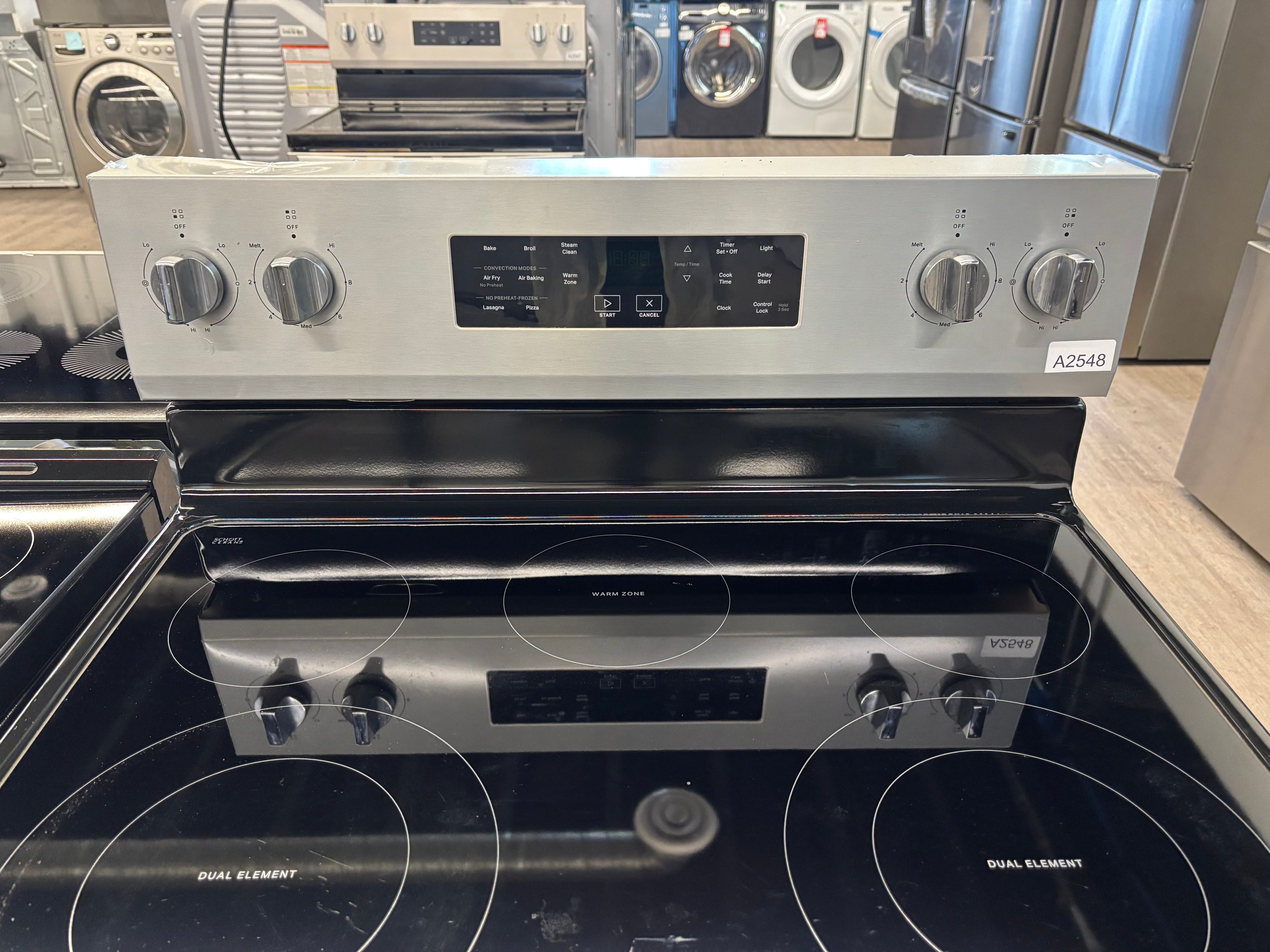 OPEN BOX - Whirlpool 30” Freestanding Glass Top Range - YWFES4530SZ0